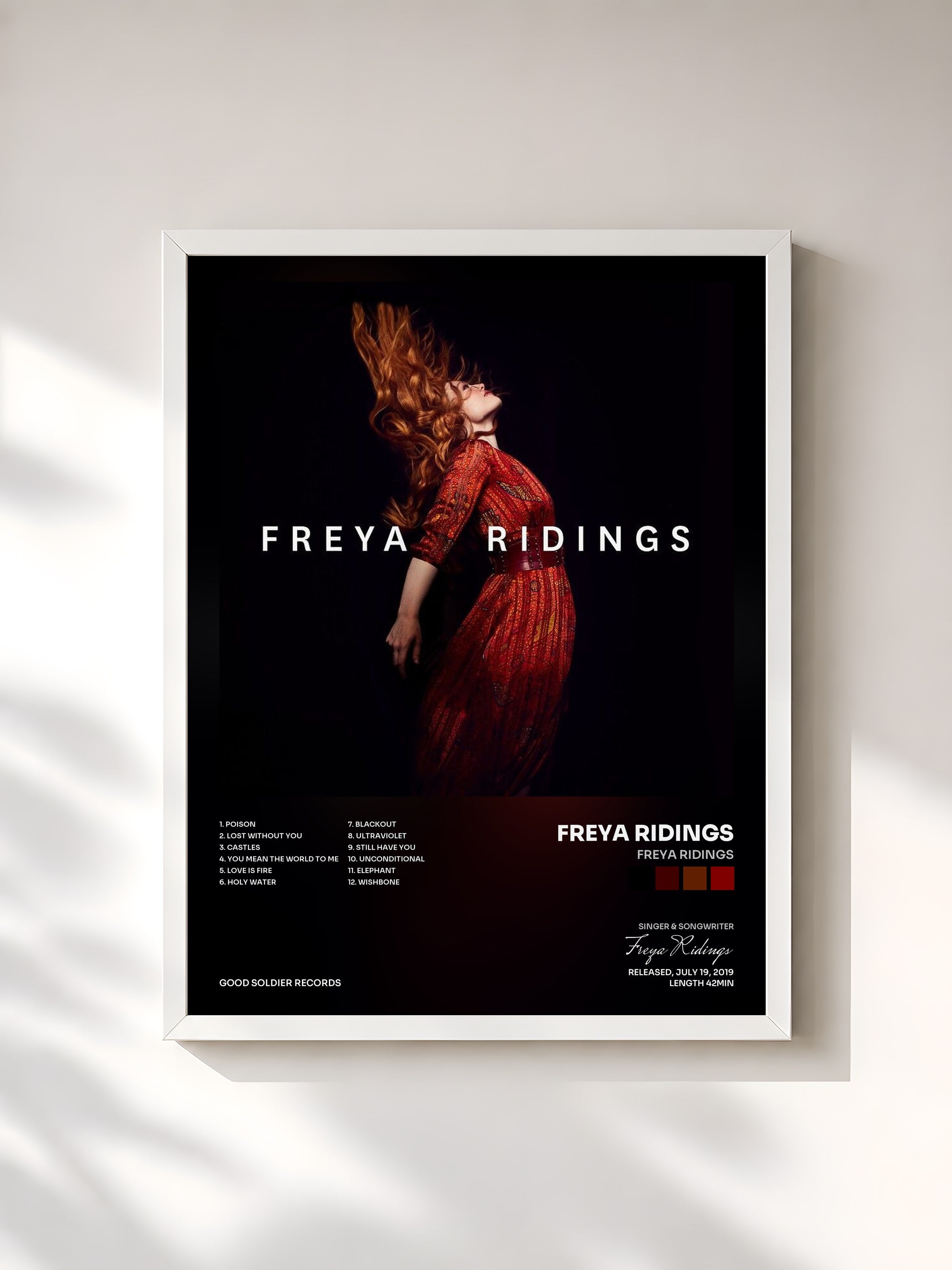 #blanc Tableau de l'album Freya Ridings de Freya Ridings, cadre blanc, imprimé et encadré en France
