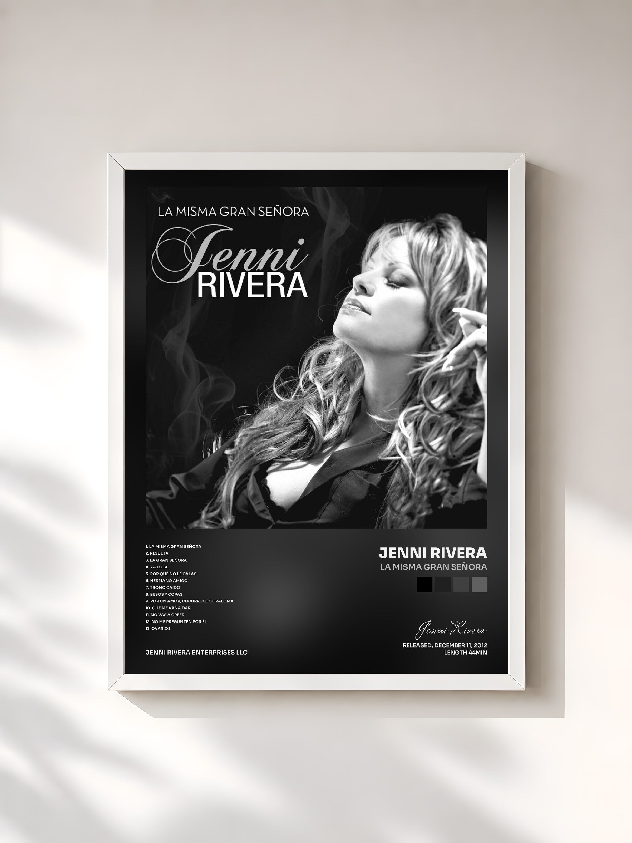#blanc Tableau de l'album La Misma Gran Señora de Jenni Rivera, cadre blanc, imprimé et encadré en France