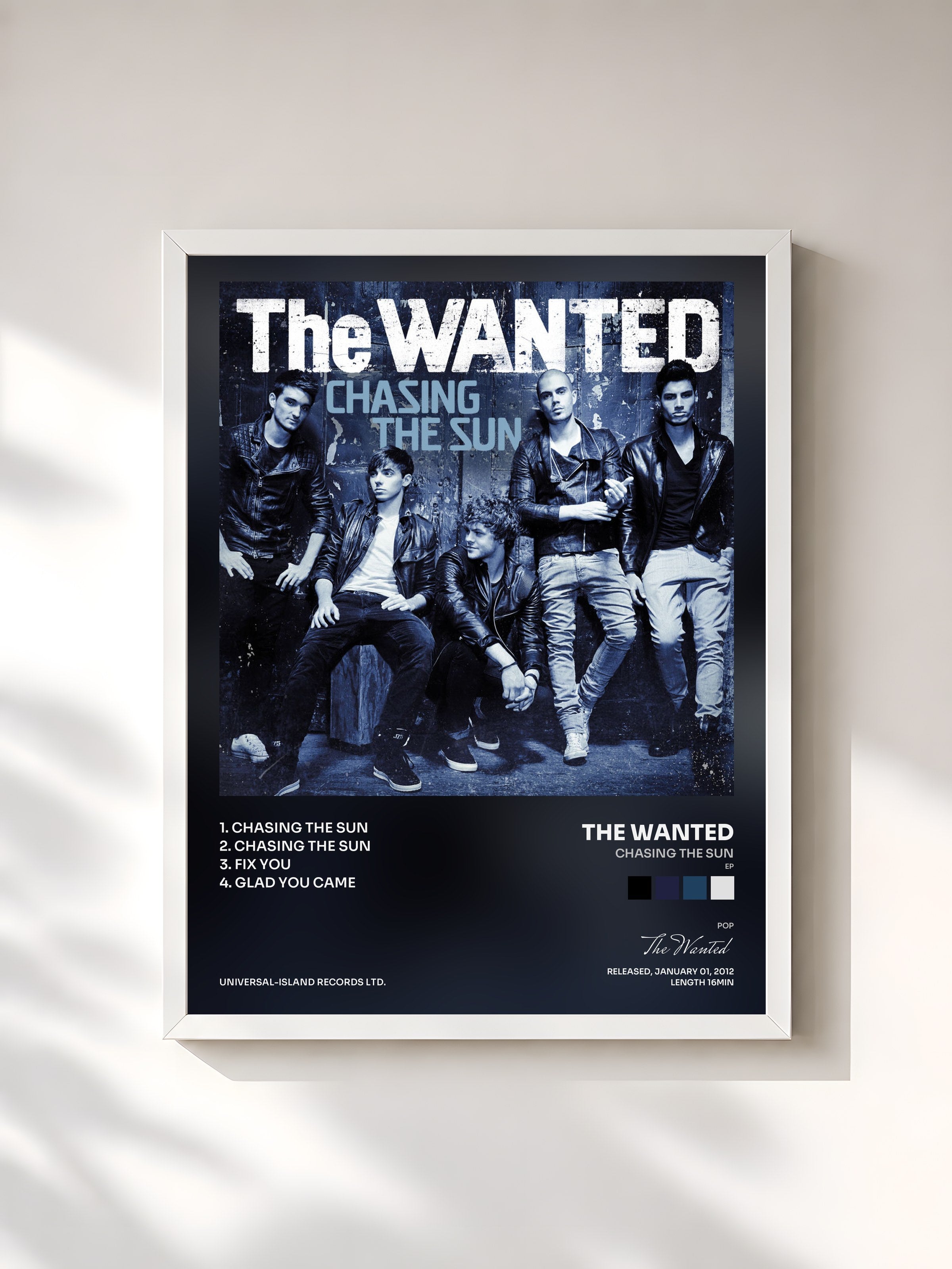 #blanc Tableau de l'album Chasing The Sun (EP) de The Wanted, cadre blanc, imprimé et encadré en France
