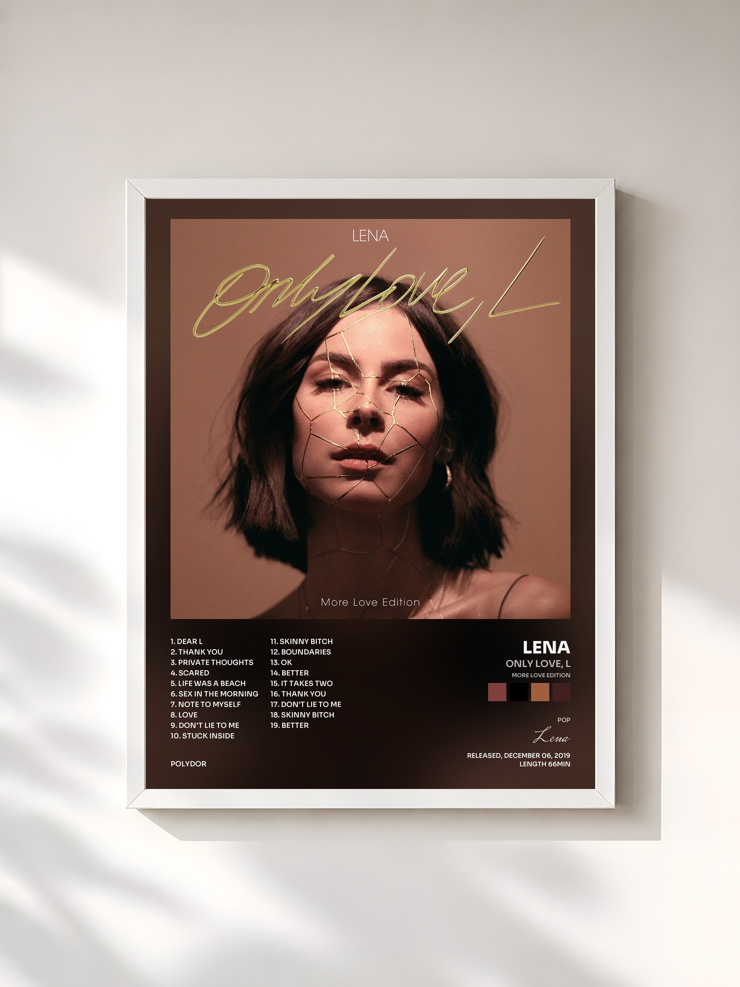 #blanc Tableau de l'album Only Love, L (More Love Edition) de Lena, cadre blanc, imprimé et encadré en France