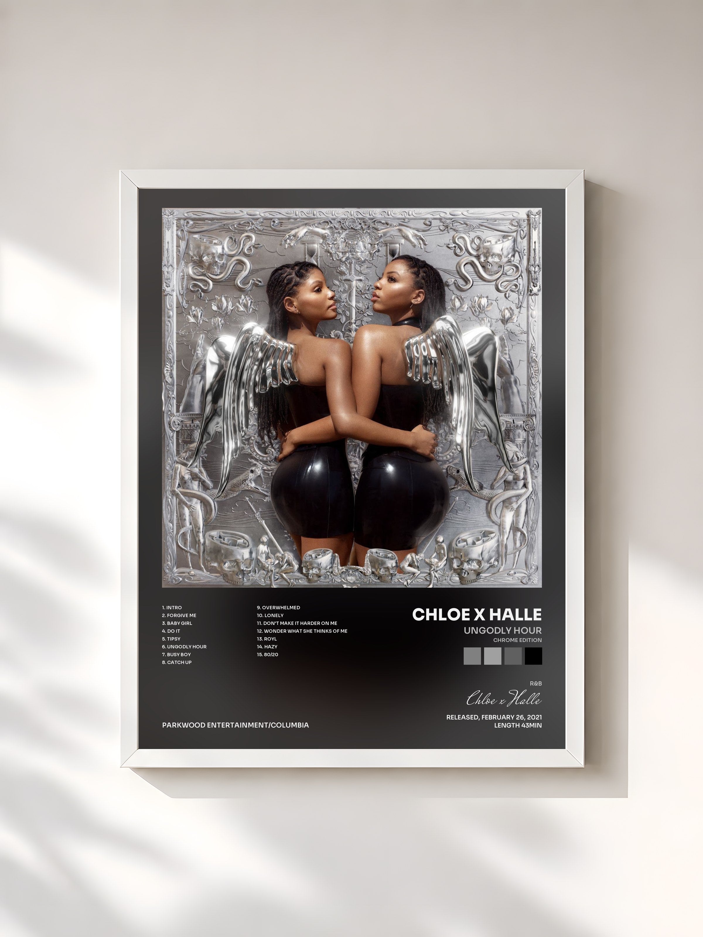 #blanc Tableau de l'album Ungodly Hour (Chrome Edition) de Chloe x Halle, cadre blanc, imprimé et encadré en France