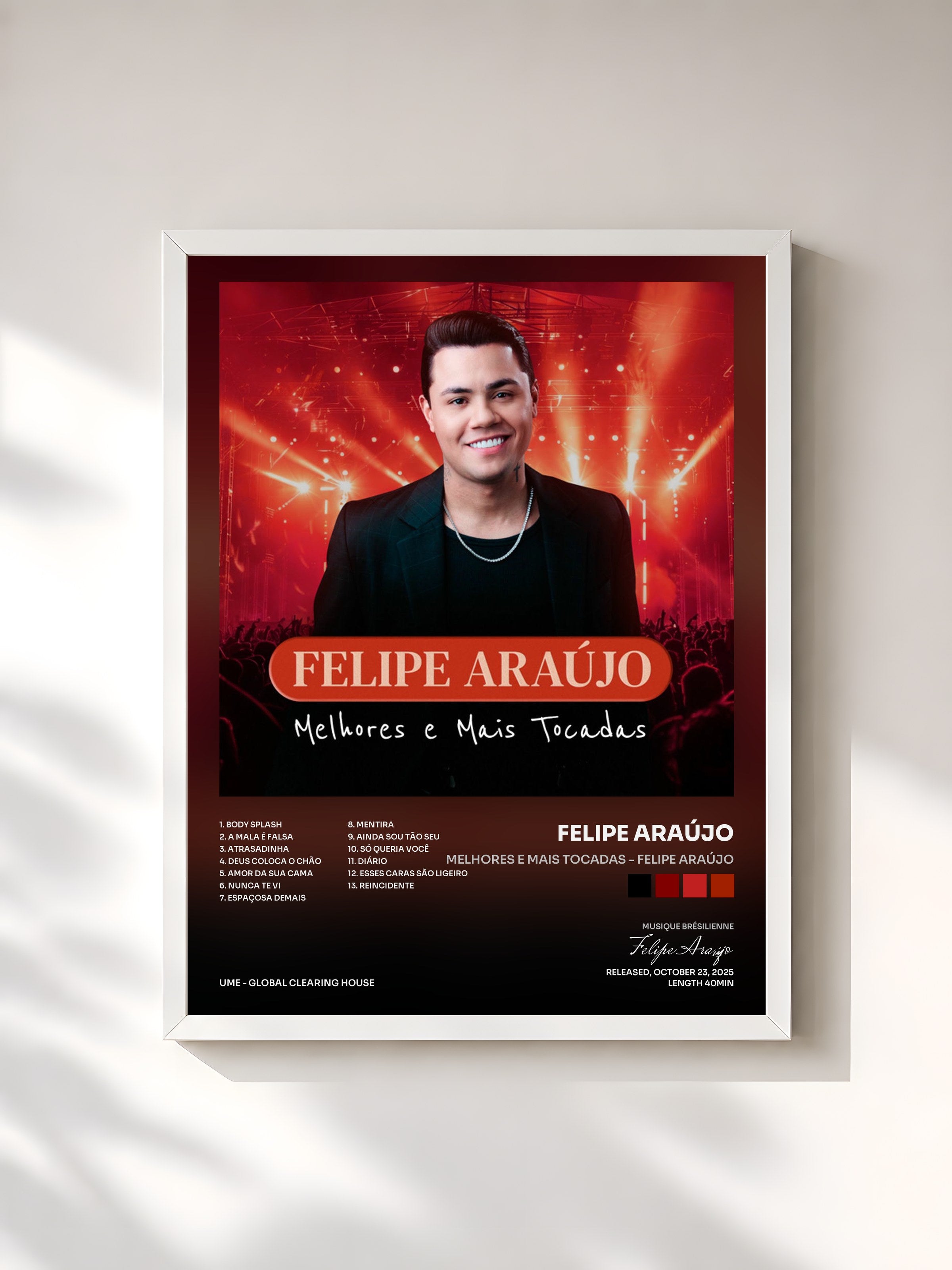 #blanc Tableau de l'album Melhores e Mais Tocadas - Felipe Araújo de Felipe Araújo, cadre blanc, imprimé et encadré en France