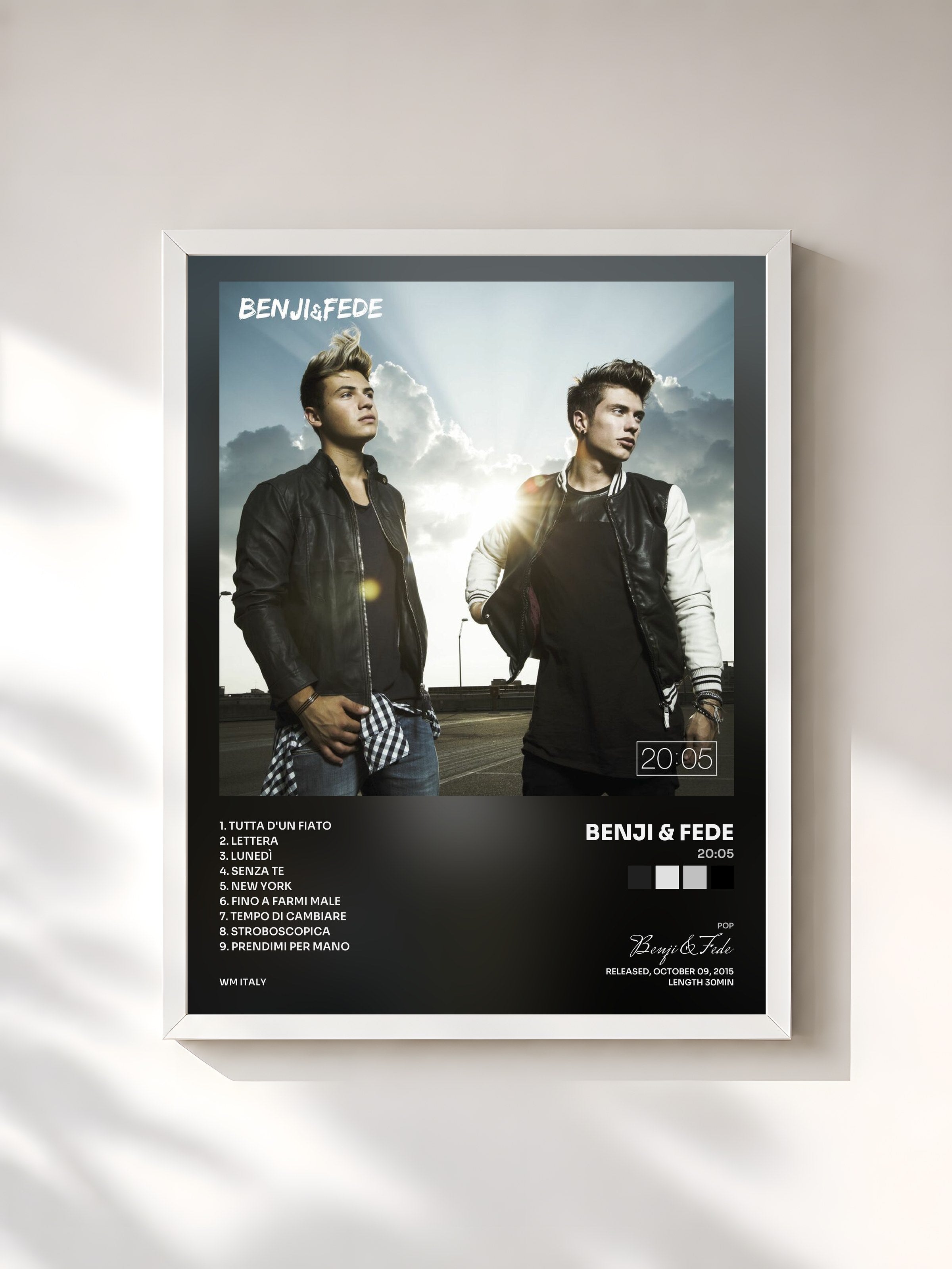 #blanc Tableau de l'album 20:05 de Benji & Fede, cadre blanc, imprimé et encadré en France