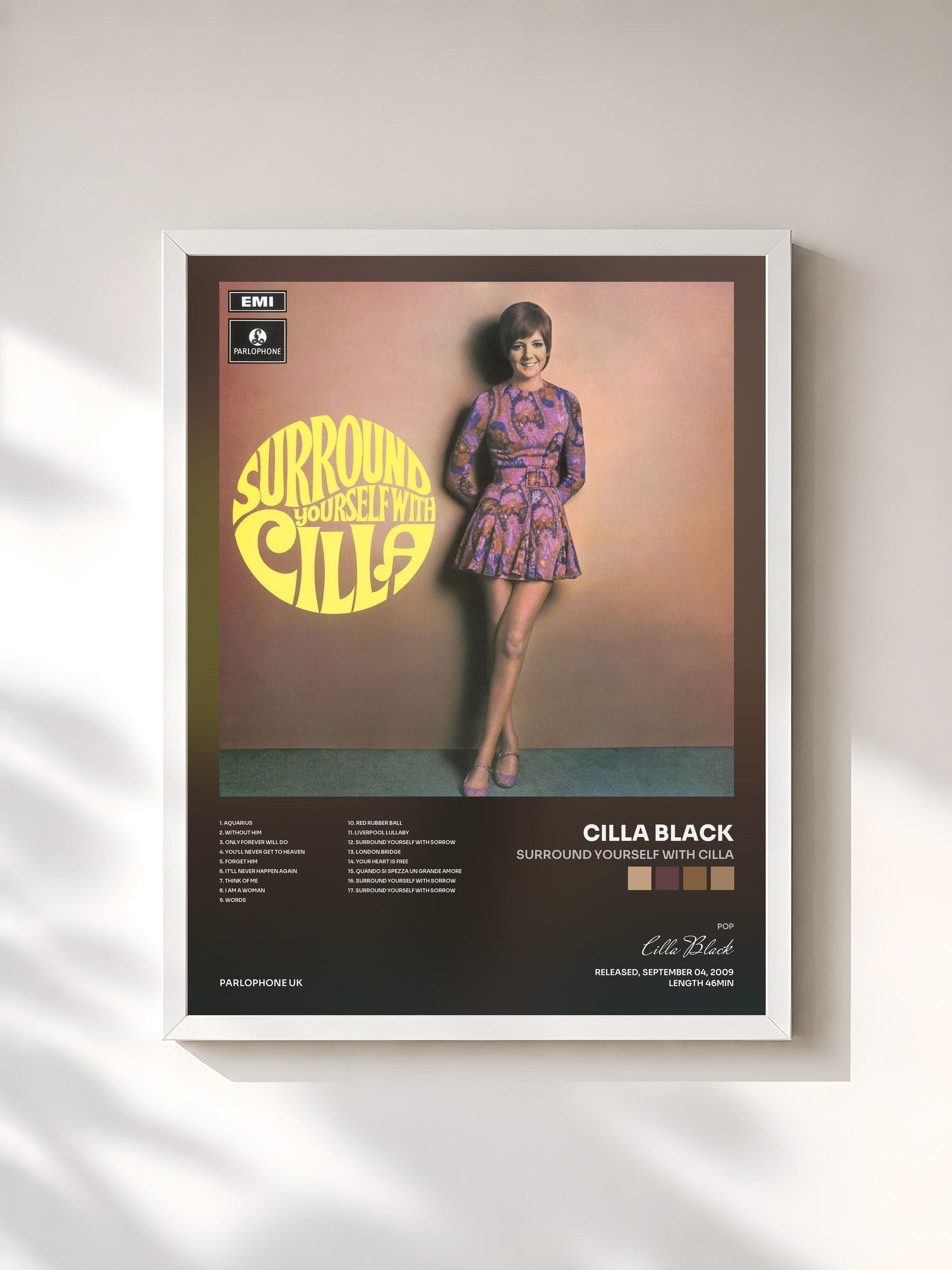 #blanc Tableau de l'album Surround Yourself With Cilla de Cilla Black, cadre blanc, imprimé et encadré en France