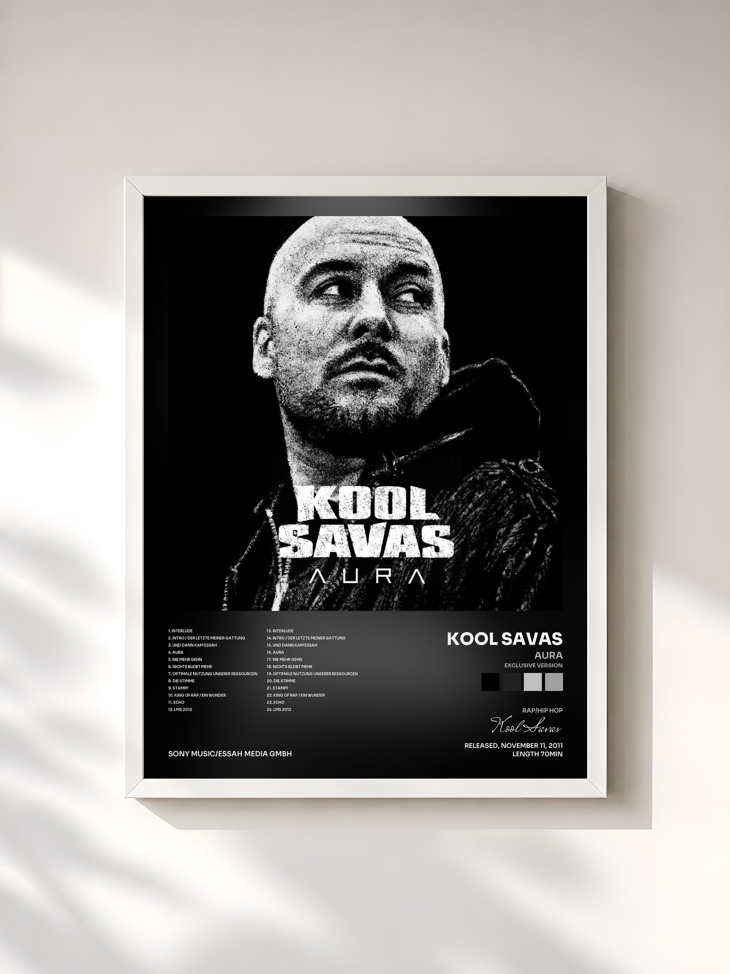 #blanc Tableau de l'album Aura (Exclusive Version) de Kool Savas, cadre blanc, imprimé et encadré en France