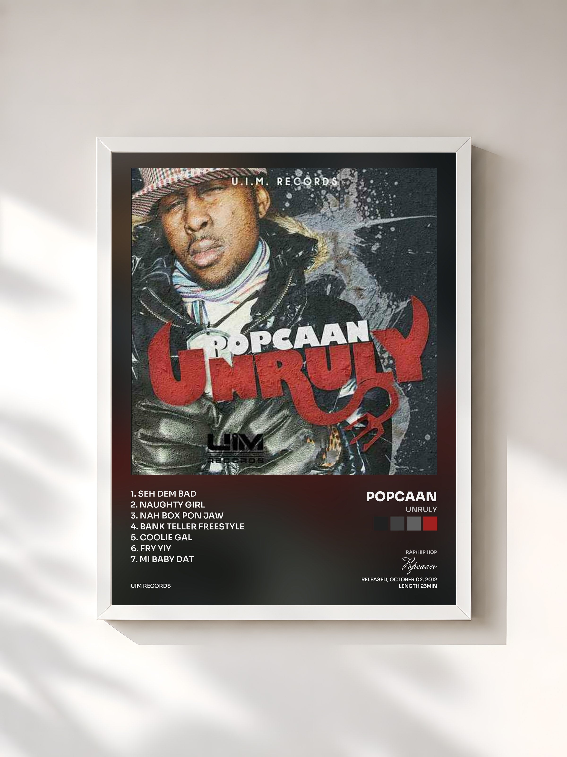 #blanc Tableau de l'album Unruly de Popcaan, cadre blanc, imprimé et encadré en France