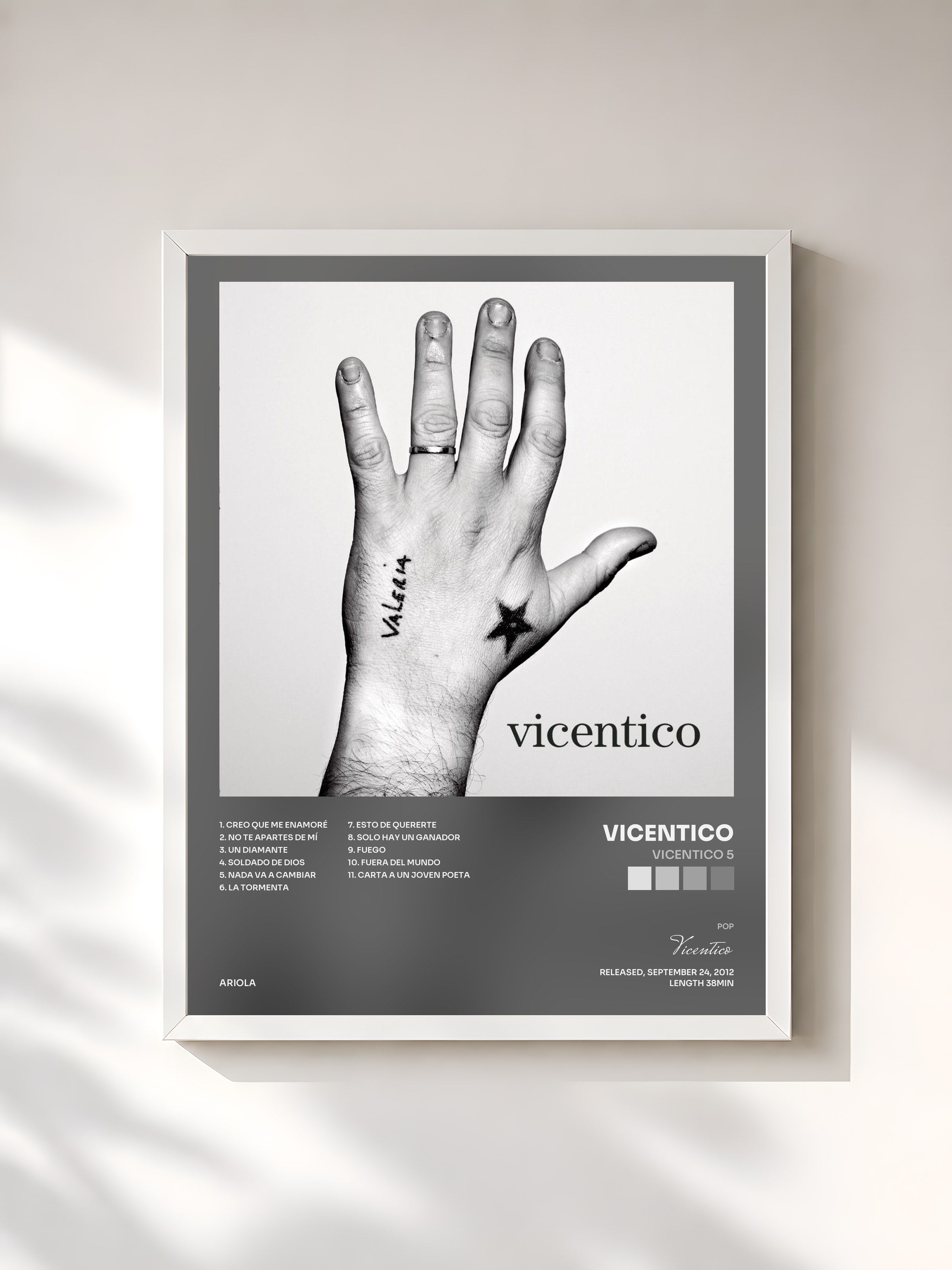 #blanc Tableau de l'album Vicentico 5 de Vicentico, cadre blanc, imprimé et encadré en France