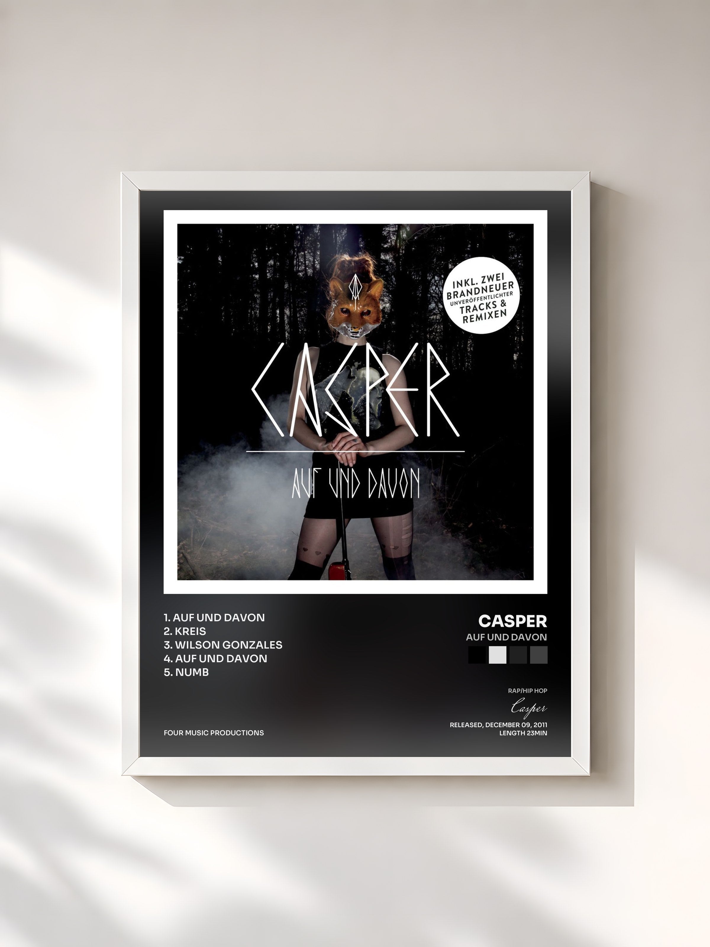 #blanc Tableau de l'album Auf und davon de Casper, cadre blanc, imprimé et encadré en France