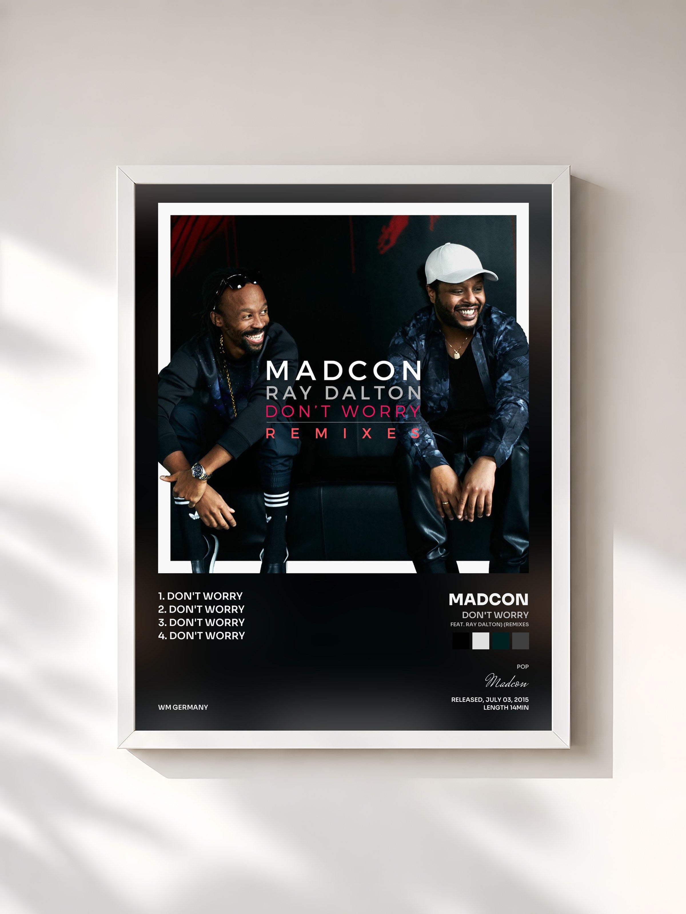 #blanc Tableau de l'album Don't Worry (feat. Ray Dalton) (Remixes) de Madcon, cadre blanc, imprimé et encadré en France
