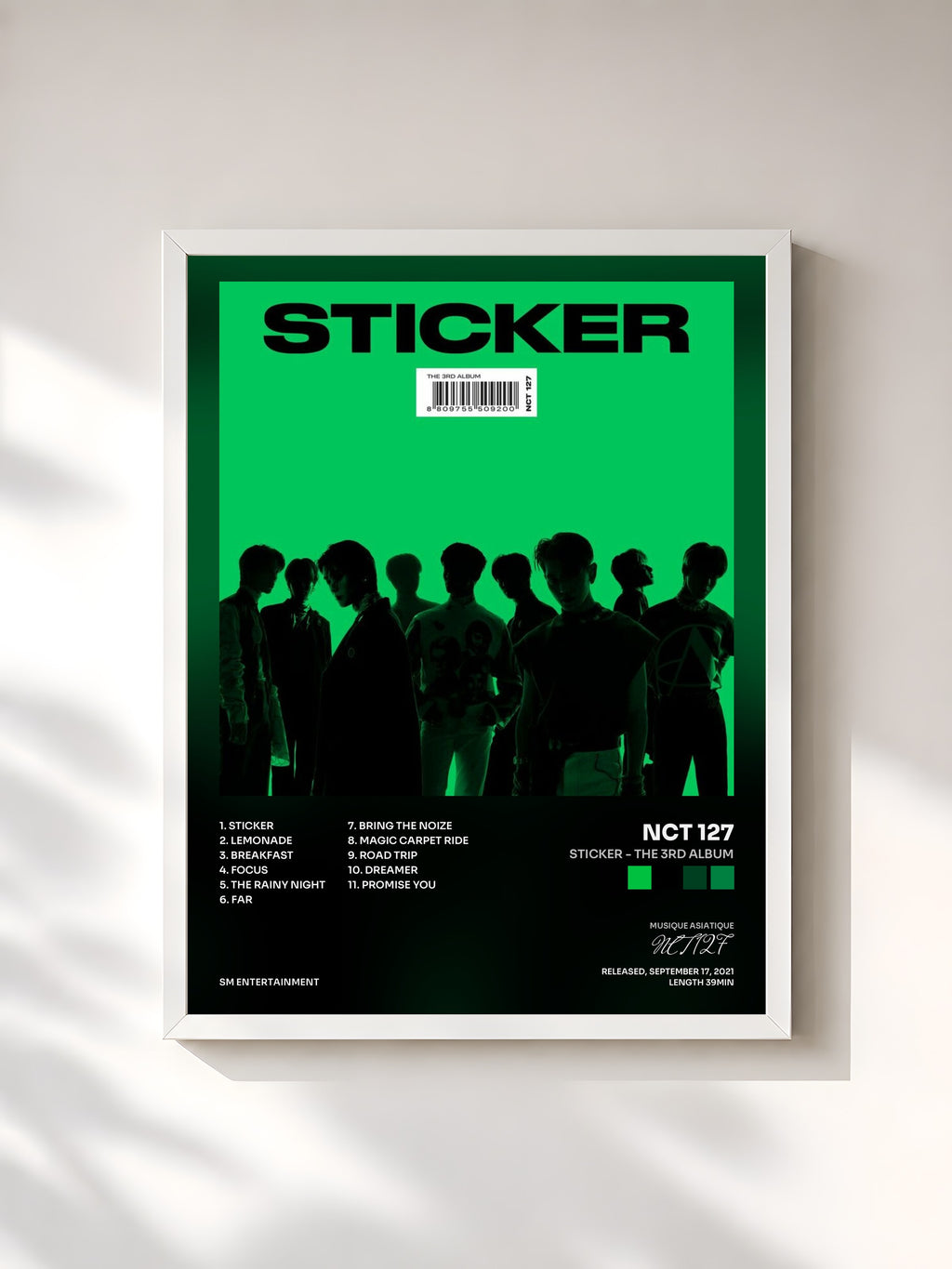 #blanc Tableau de l'album Sticker - The 3rd Album de NCT 127, cadre blanc, imprimé et encadré en France