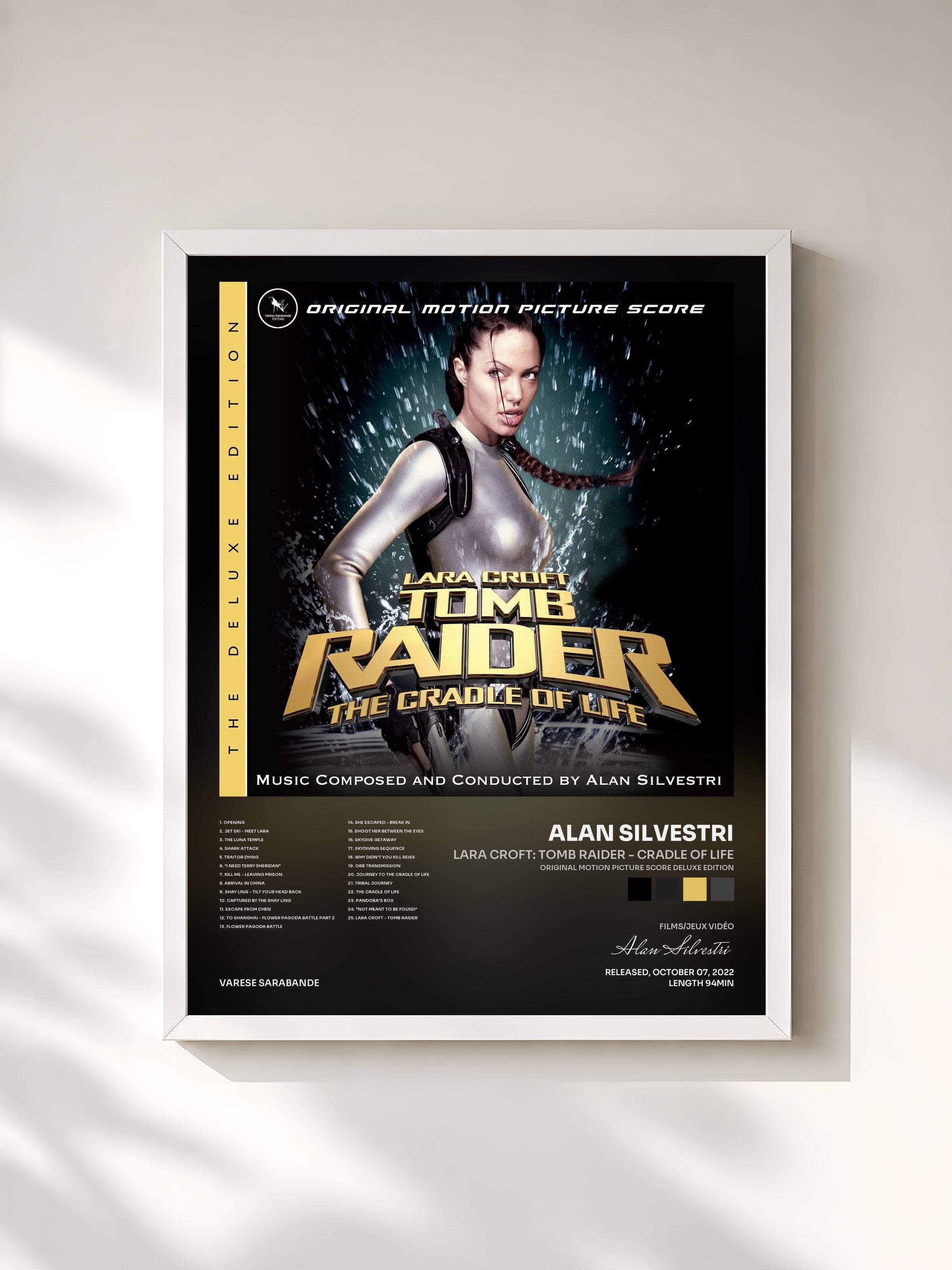 #blanc Tableau de l'album Lara Croft: Tomb Raider - Cradle Of Life (Original Motion Picture Score Deluxe Edition) de Alan Silvestri, cadre blanc, imprimé et encadré en France