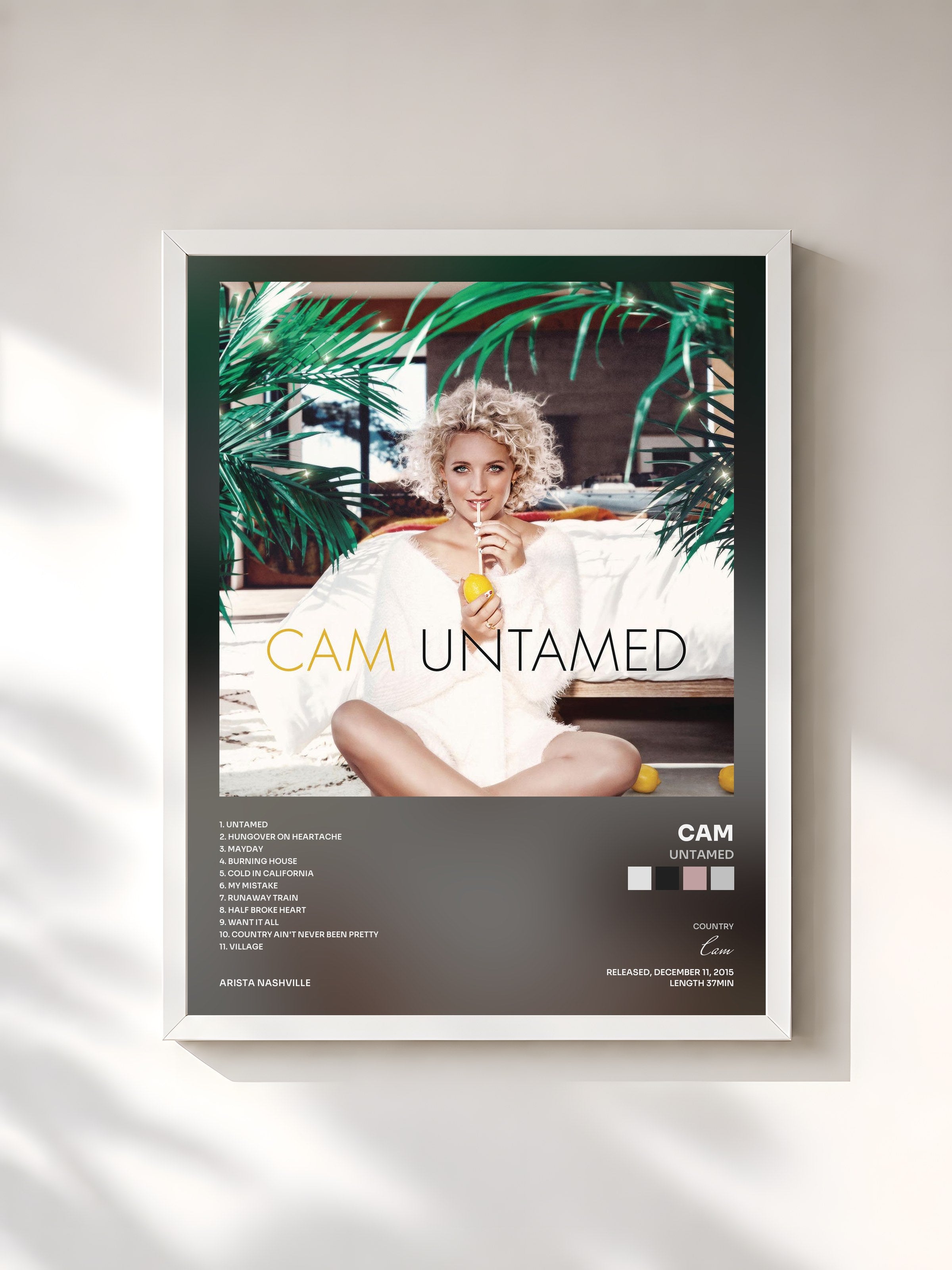 #blanc Tableau de l'album Untamed de Cam, cadre blanc, imprimé et encadré en France