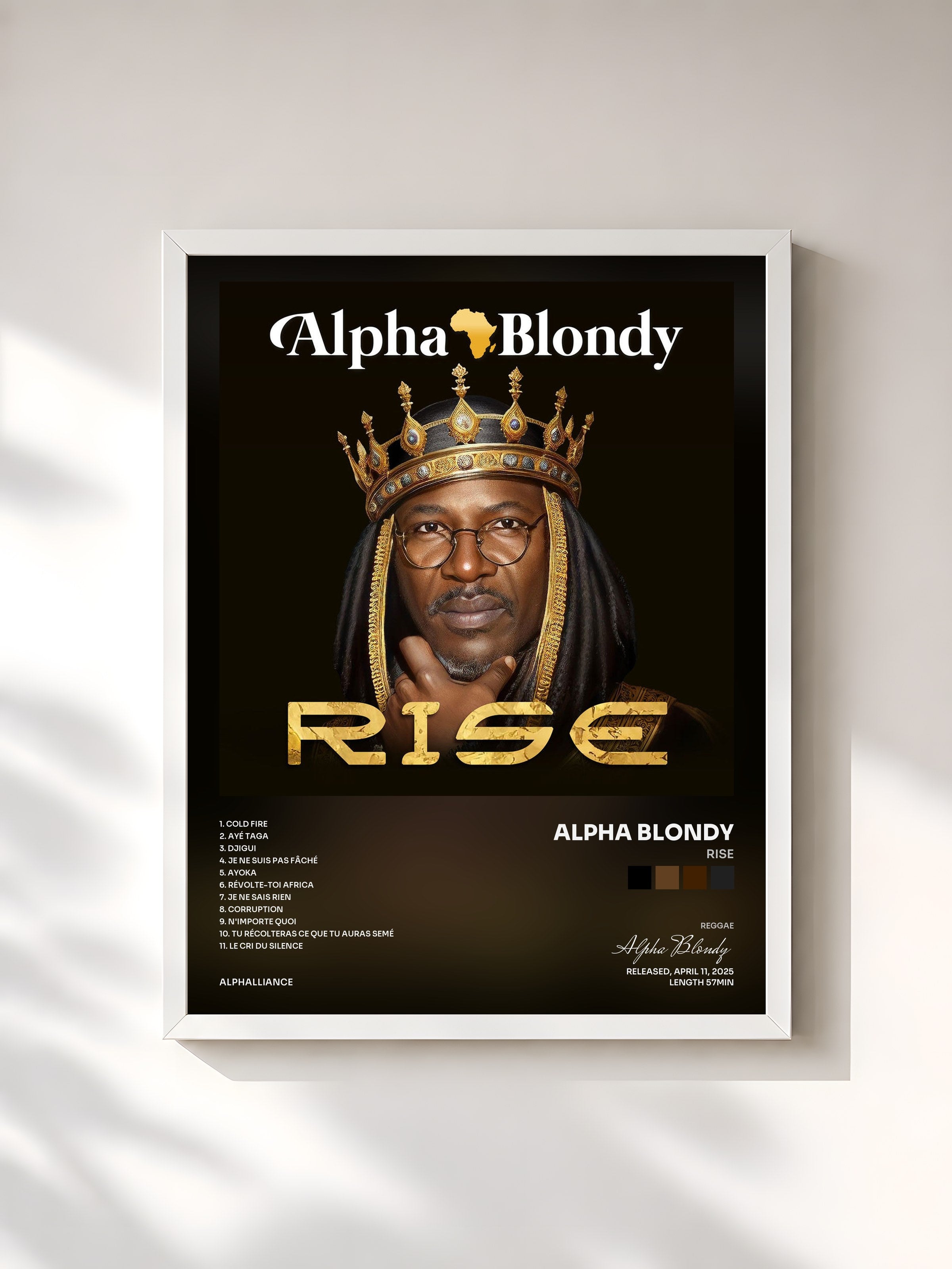 #blanc Tableau de l'album Rise de Alpha Blondy, cadre blanc, imprimé et encadré en France