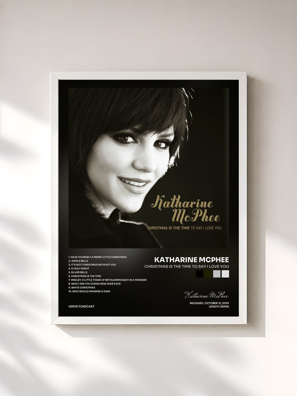 #blanc Christmas Is The Time To Say I Love You di Katharine McPhee in stampa incorniciata, cornice bianca, stampata e incorniciata in Francia