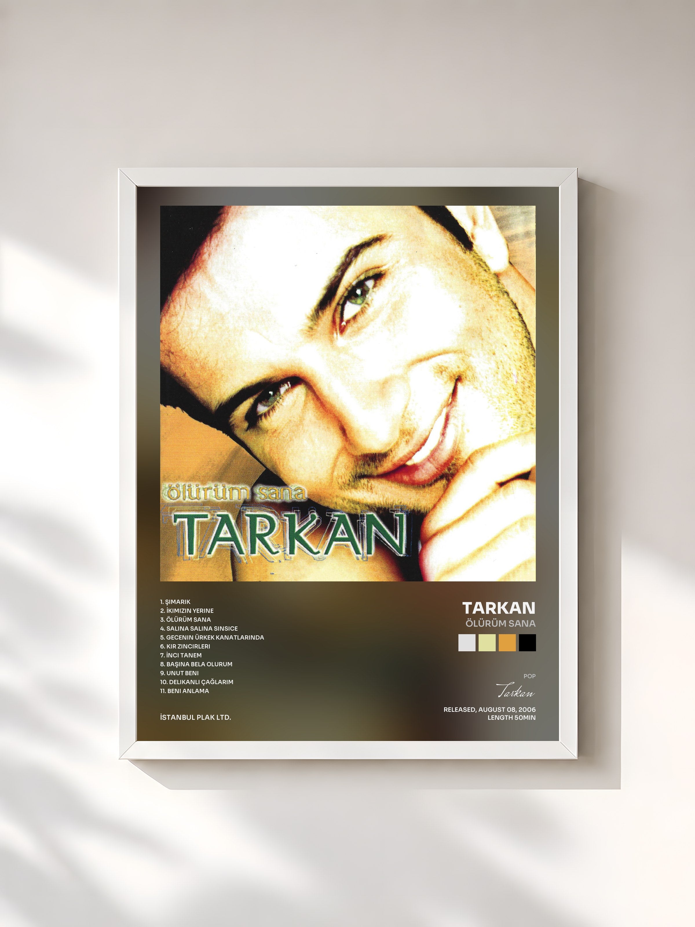 #blanc Tableau de l'album Ölürüm Sana de Tarkan, cadre blanc, imprimé et encadré en France