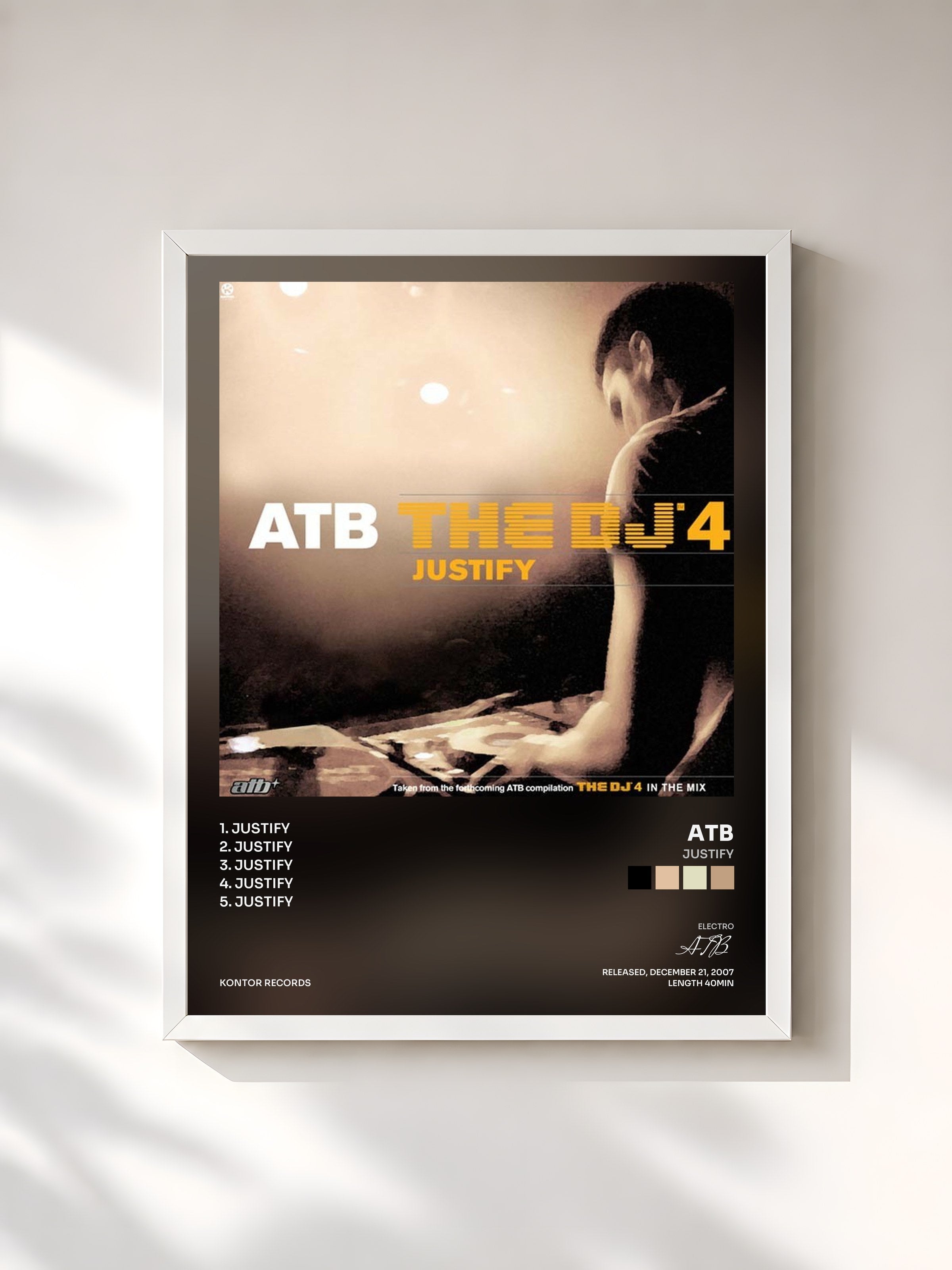 #blanc Tableau de l'album Justify de ATB, cadre blanc, imprimé et encadré en France