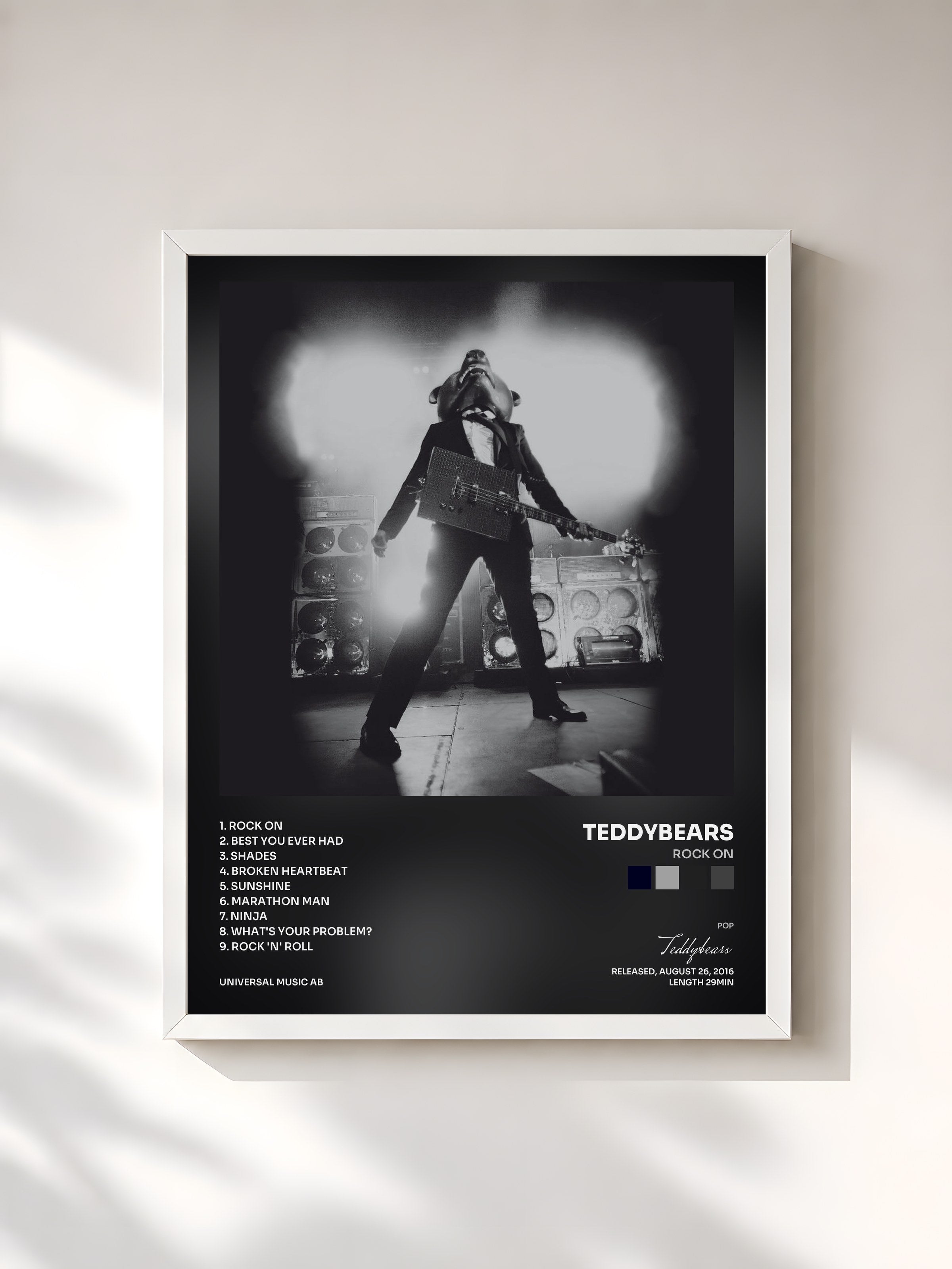 #blanc Tableau de l'album Rock On de Teddybears, cadre blanc, imprimé et encadré en France