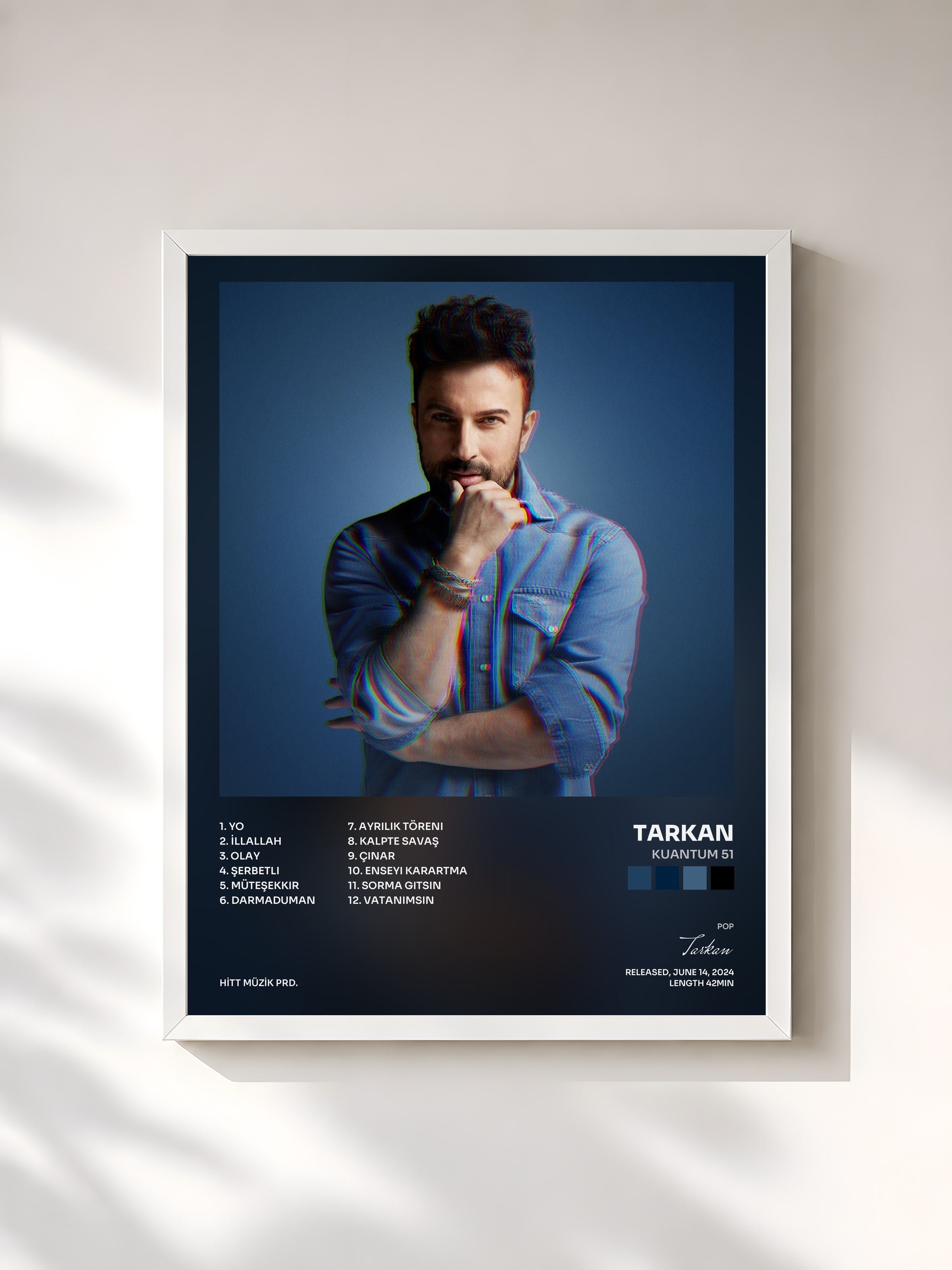 #blanc Tableau de l'album Kuantum 51 de Tarkan, cadre blanc, imprimé et encadré en France