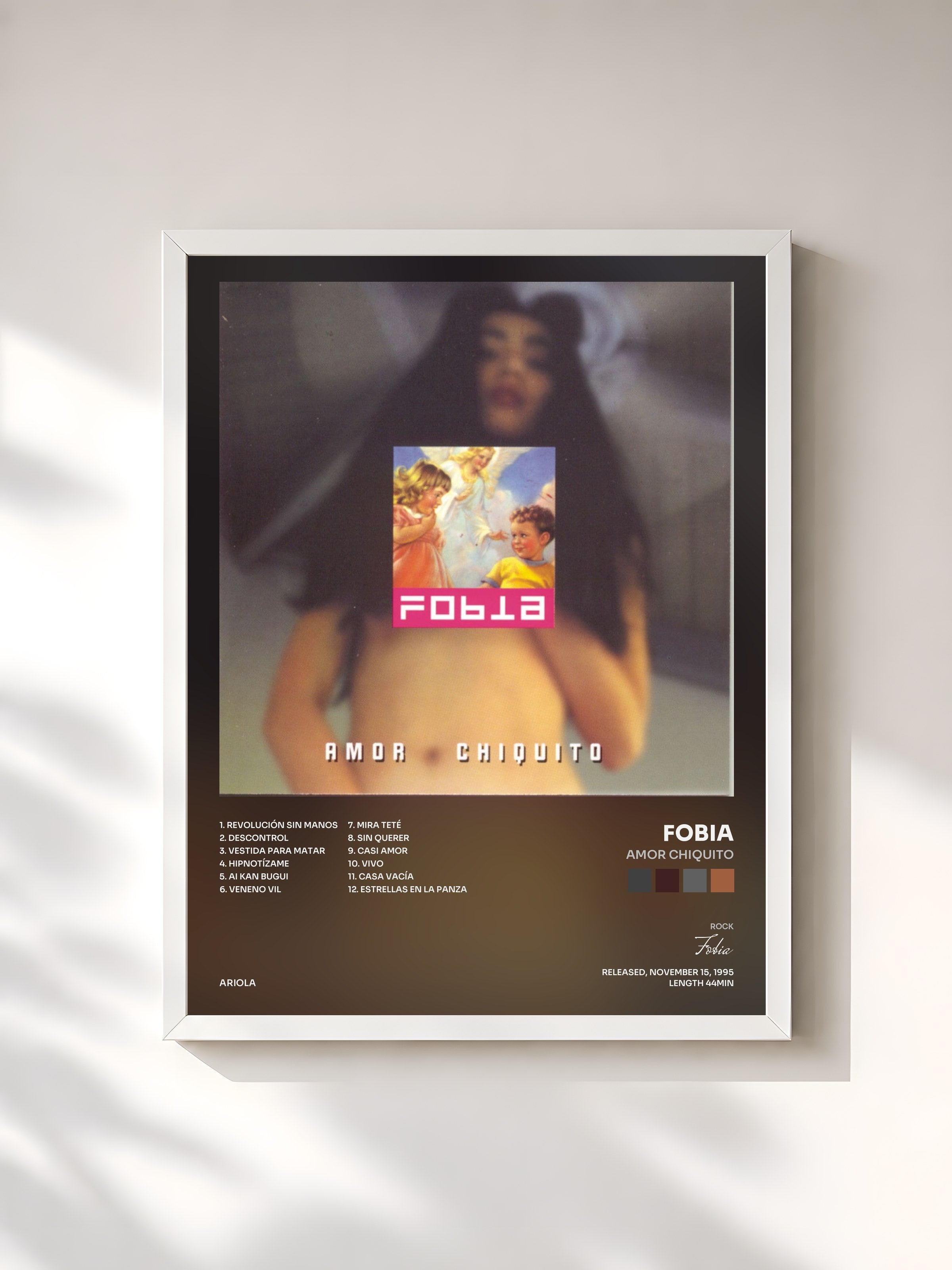#blanc Tableau de l'album Amor Chiquito de Fobia, cadre blanc, imprimé et encadré en France