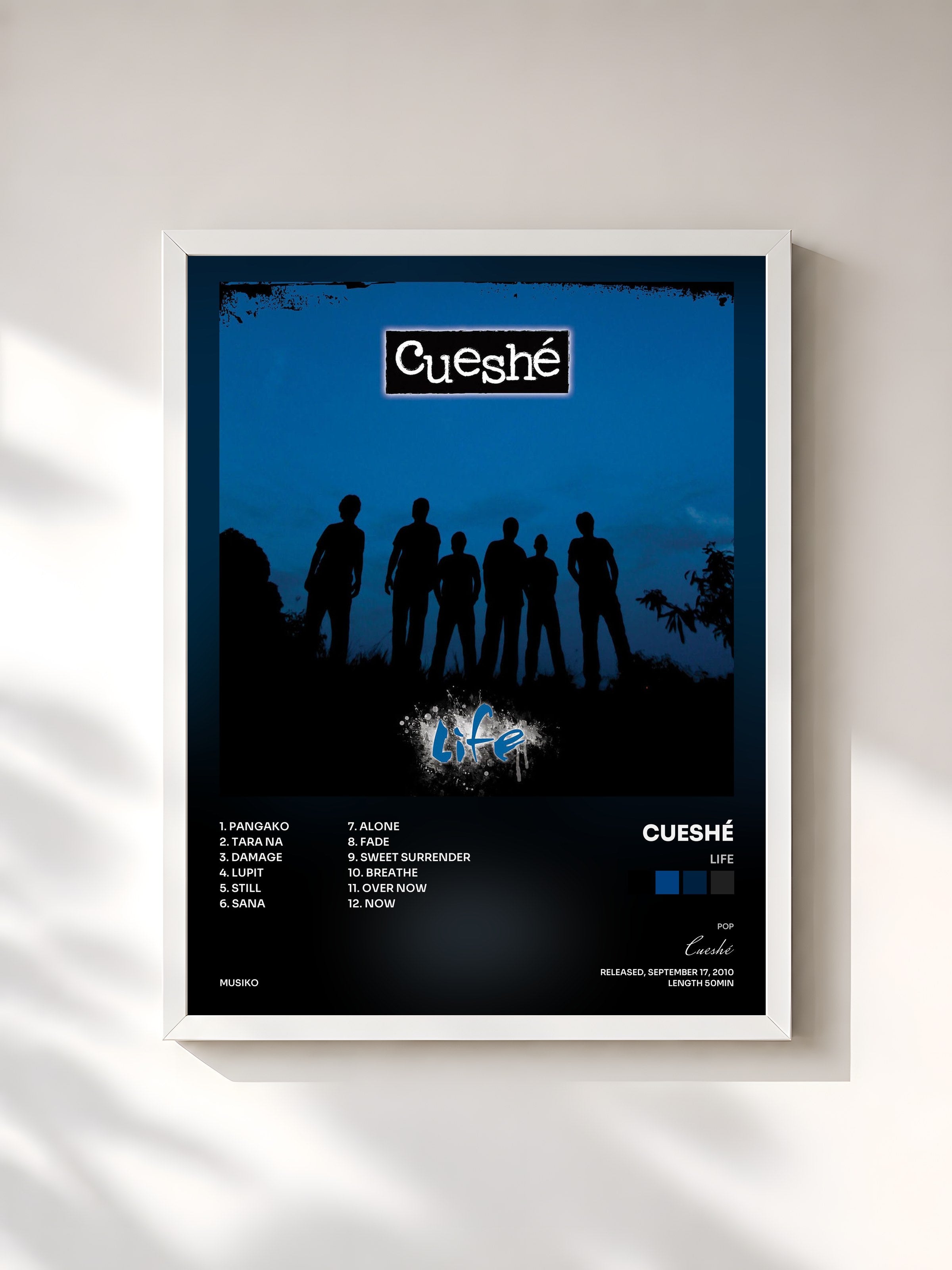 #blanc Tableau de l'album Life de Cueshé, cadre blanc, imprimé et encadré en France