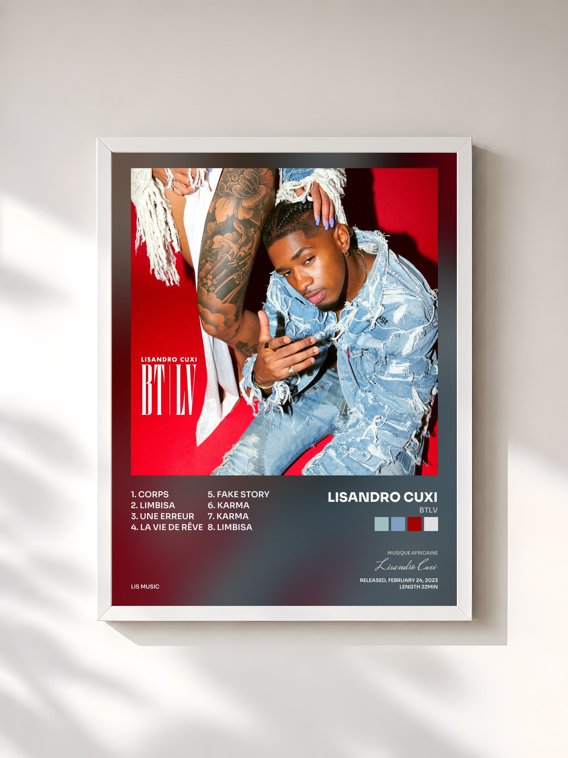 #blanc Tableau de l'album BTLV de Lisandro Cuxi, cadre blanc, imprimé et encadré en France
