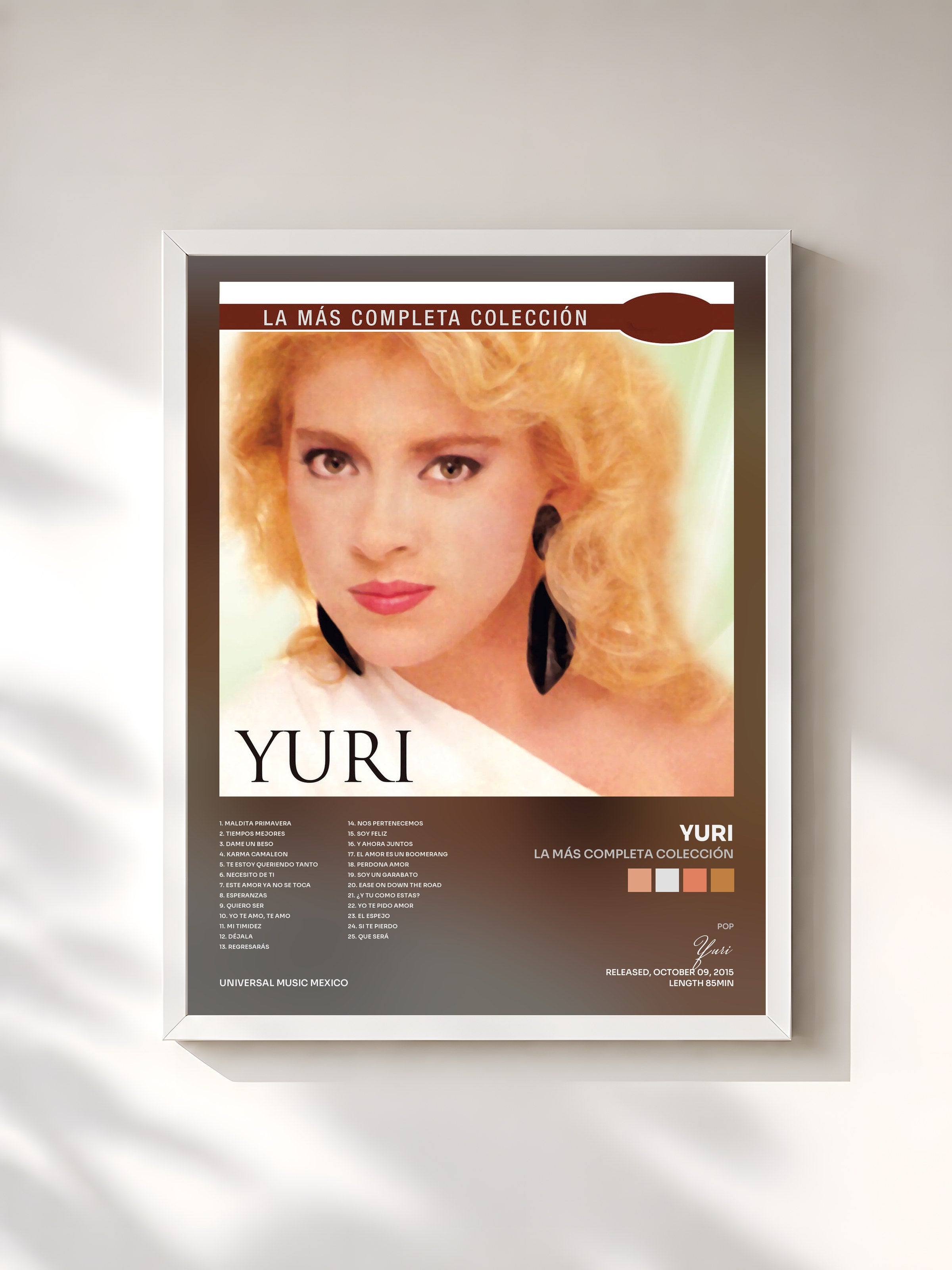 #blanc Tableau de l'album La Más Completa Colección de Yuri, cadre blanc, imprimé et encadré en France