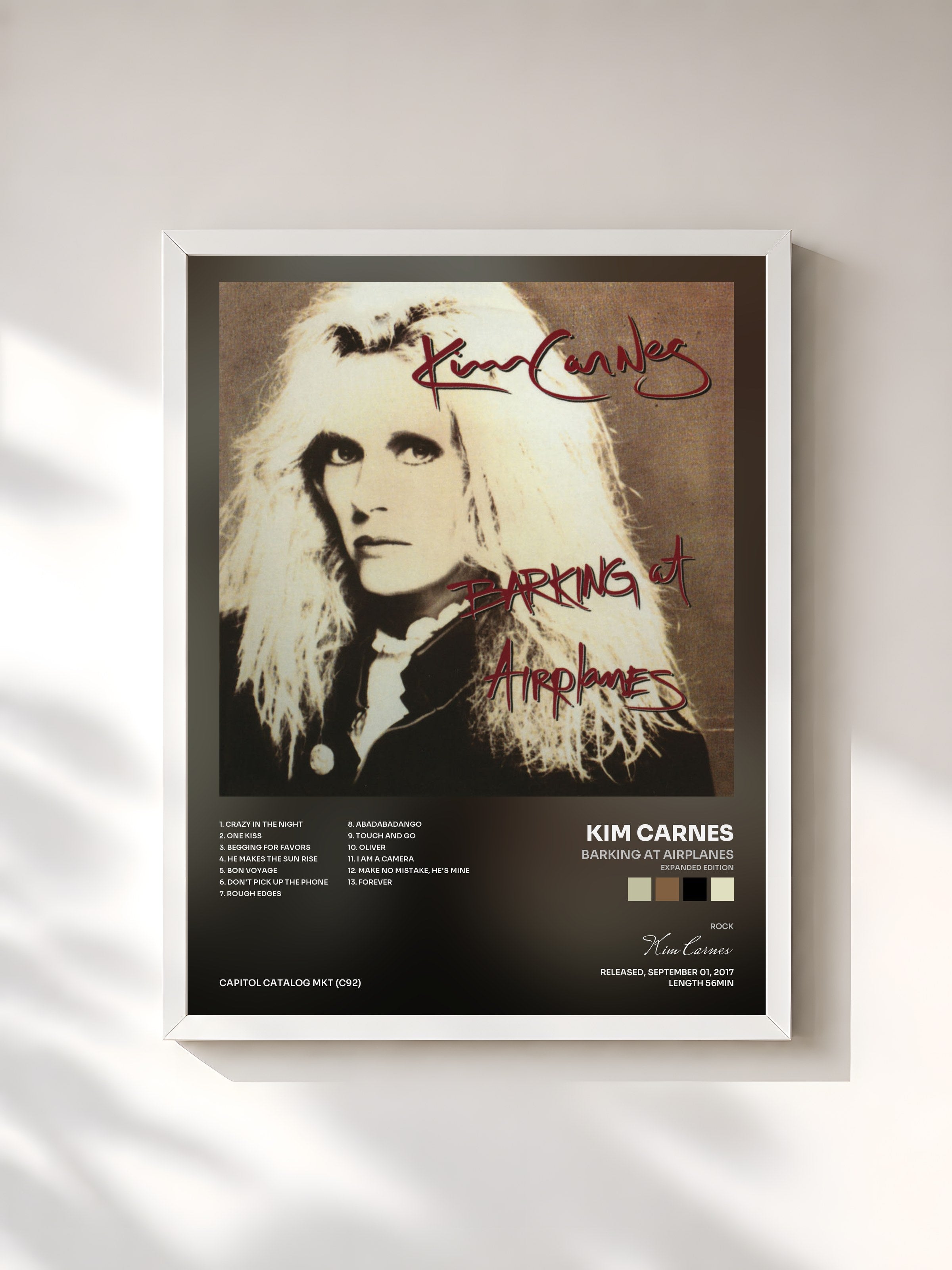 #blanc Tableau de l'album Barking At Airplanes (Expanded Edition) de Kim Carnes, cadre blanc, imprimé et encadré en France
