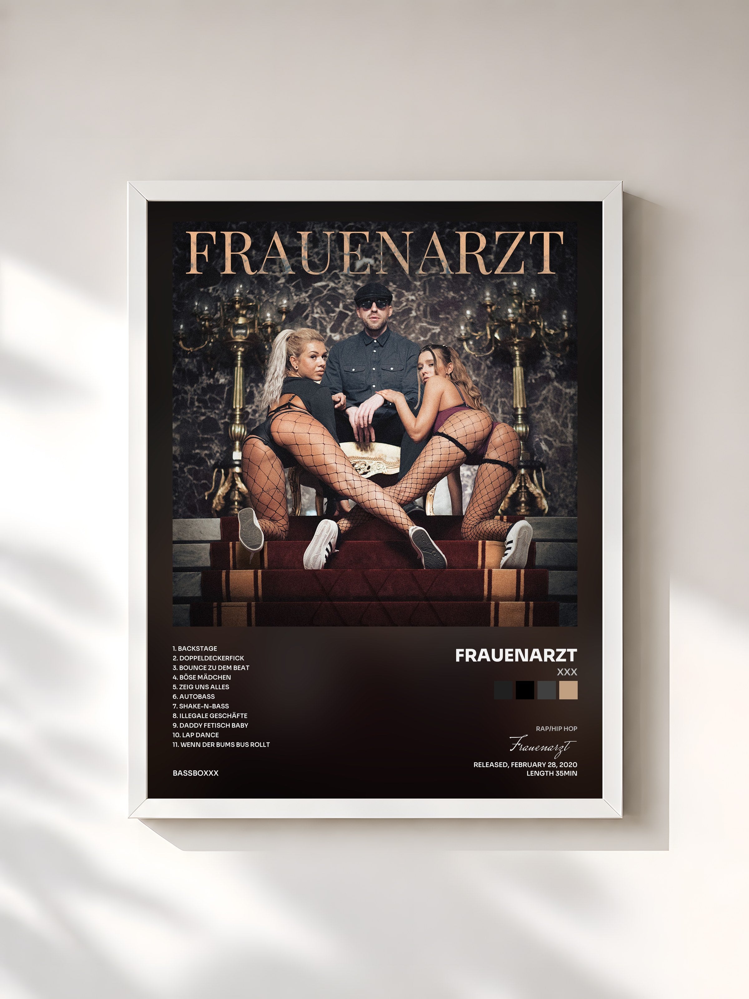 #blanc Tableau de l'album XXX de Frauenarzt, cadre blanc, imprimé et encadré en France