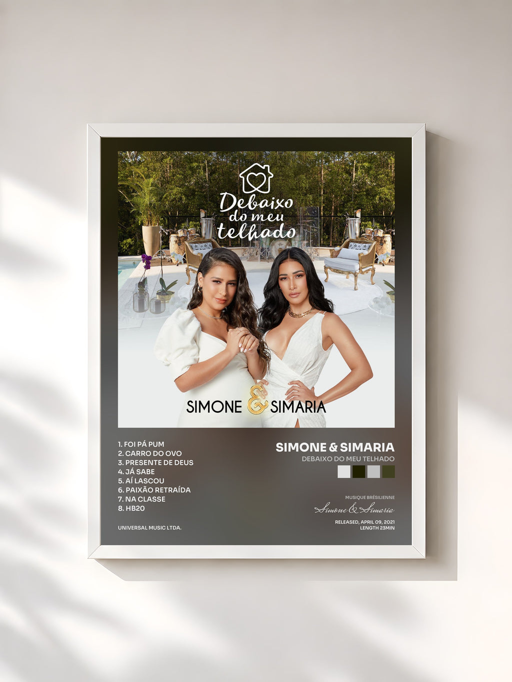 #blanc Tableau de l'album Debaixo Do Meu Telhado de Simone & Simaria, cadre blanc, imprimé et encadré en France