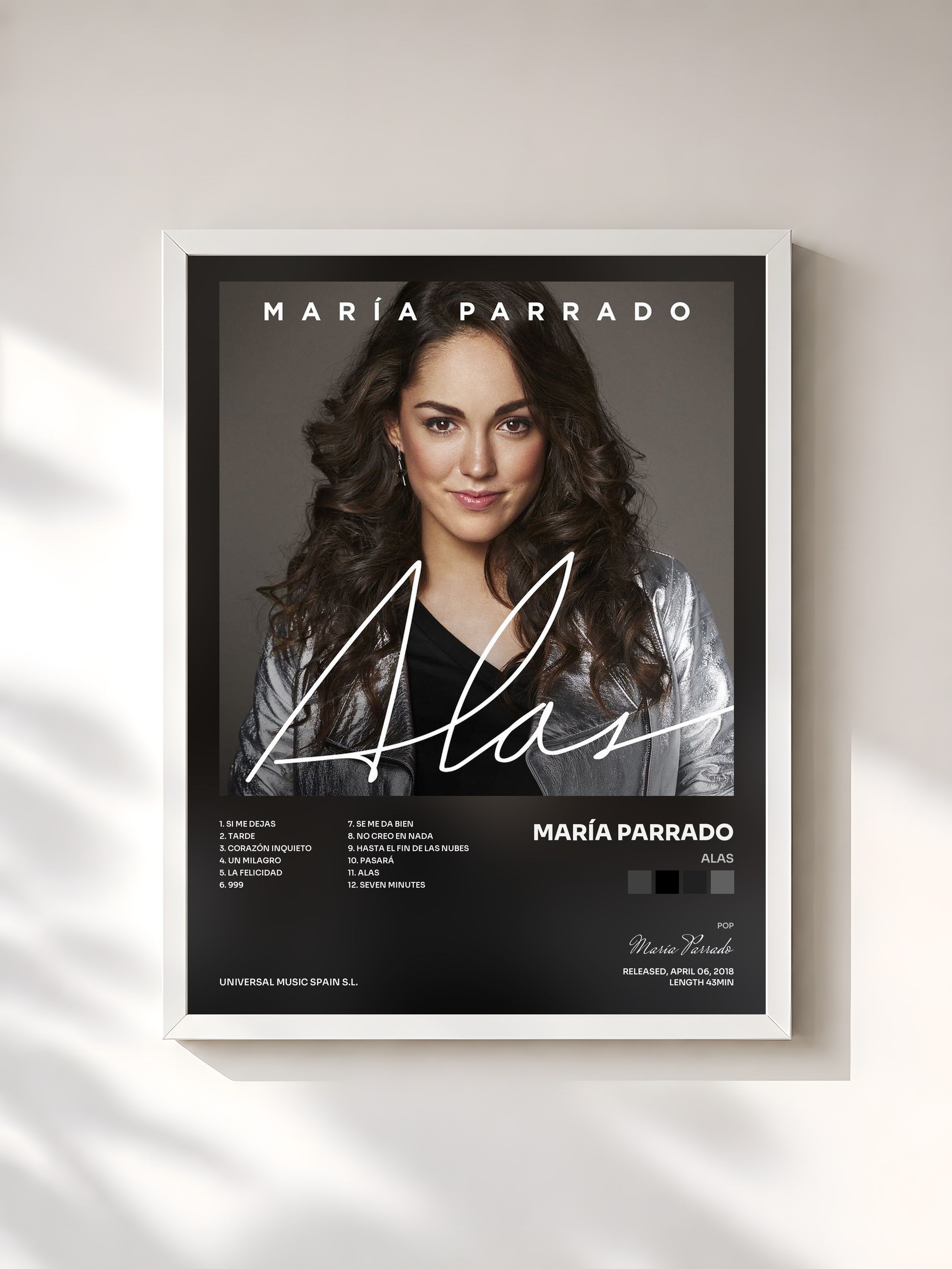#blanc Tableau de l'album Alas de María Parrado, cadre blanc, imprimé et encadré en France