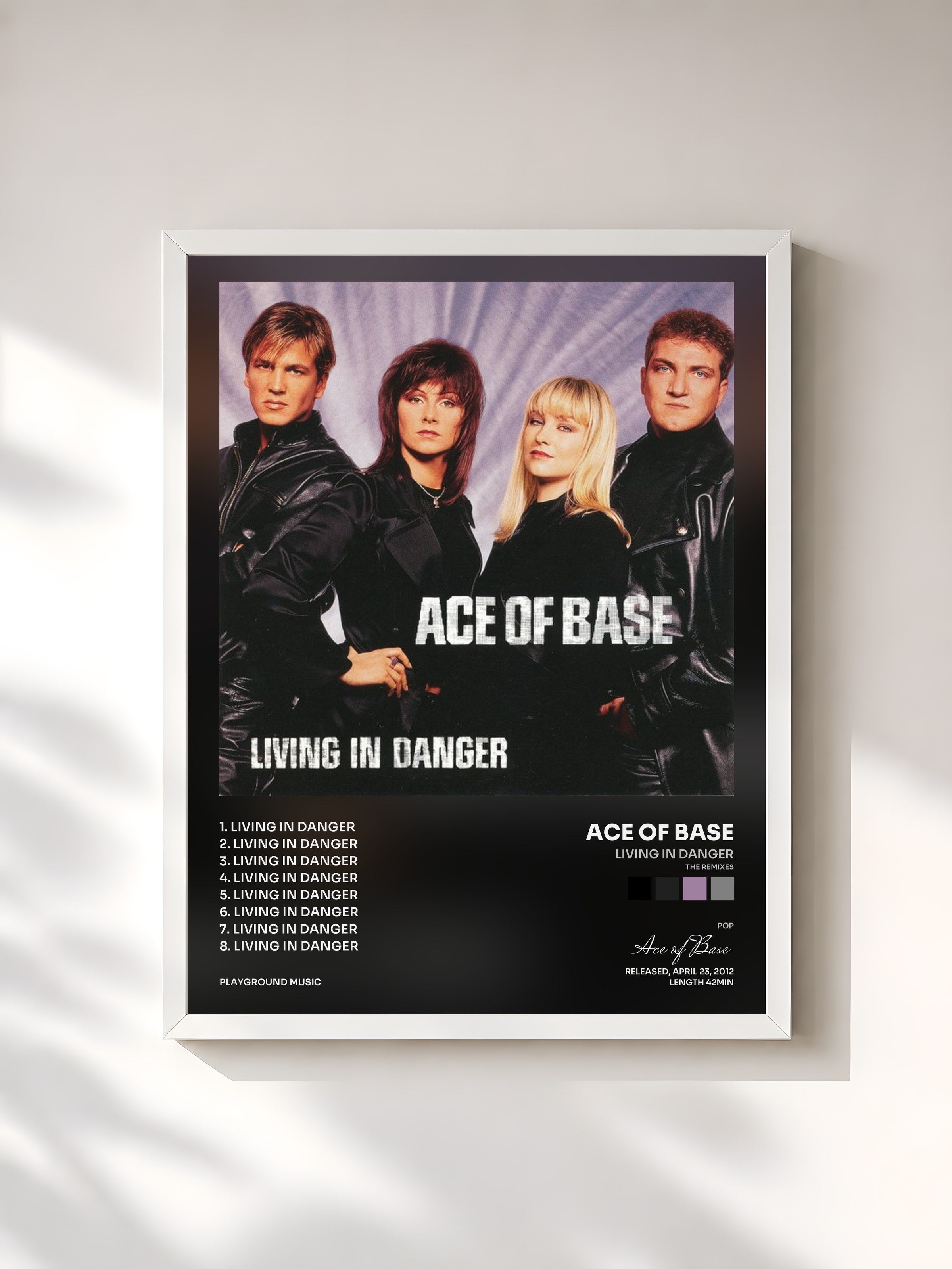 #blanc Tableau de l'album Living in Danger (The Remixes) de Ace of Base, cadre blanc, imprimé et encadré en France