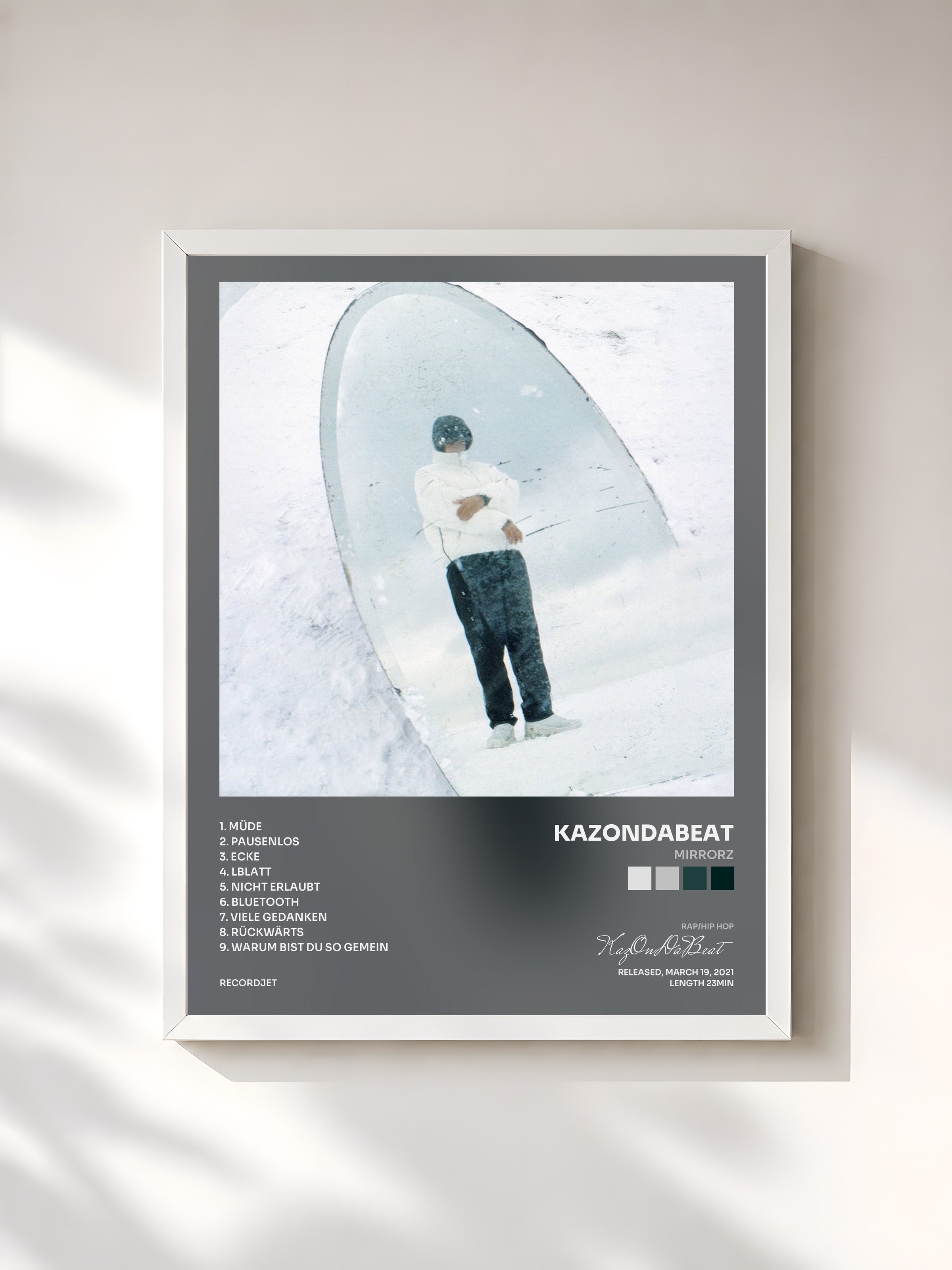 #blanc Tableau de l'album Mirrorz de KazOnDaBeat, cadre blanc, imprimé et encadré en France