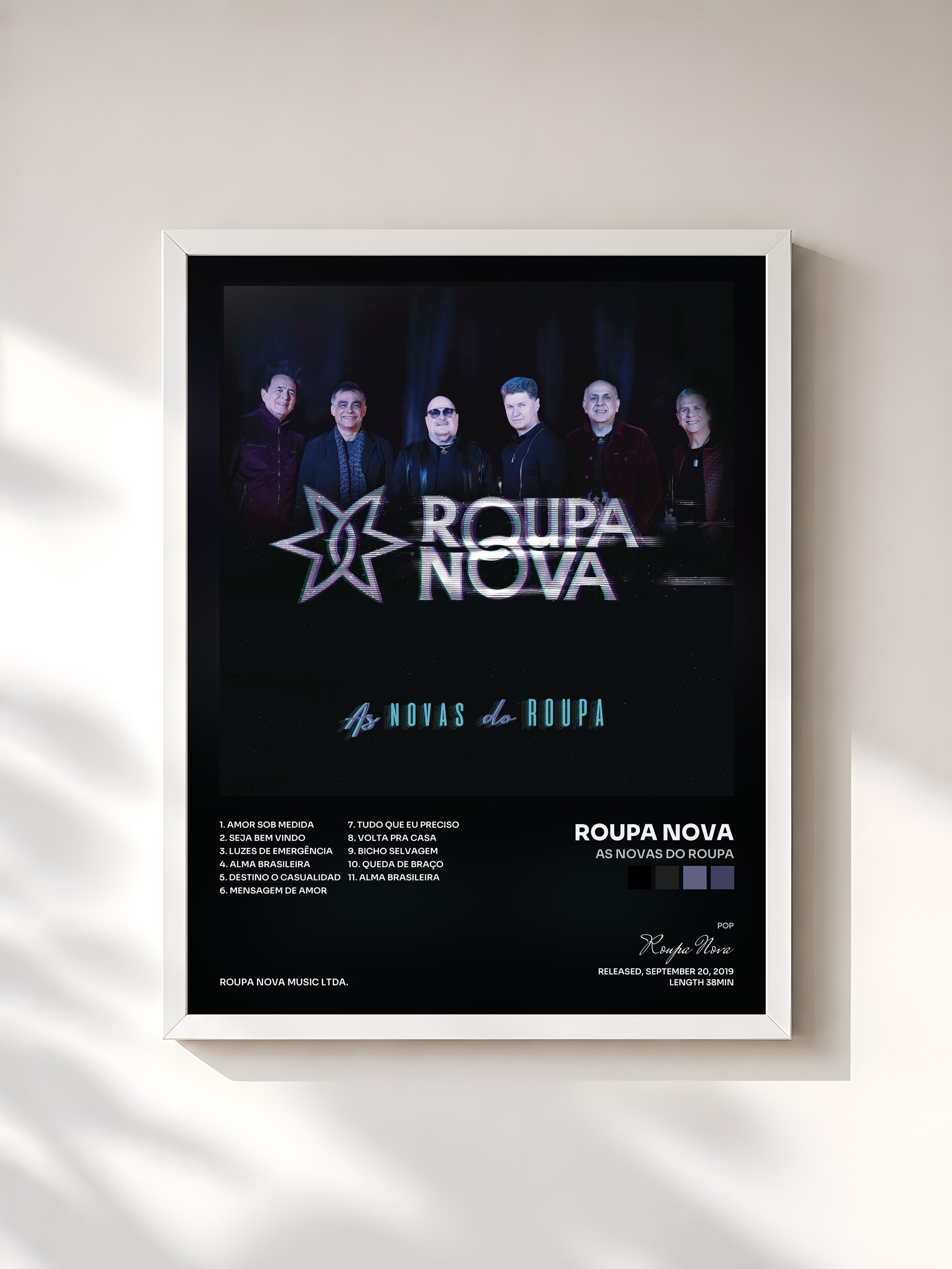 #blanc Tableau de l'album As Novas do Roupa de Roupa Nova, cadre blanc, imprimé et encadré en France
