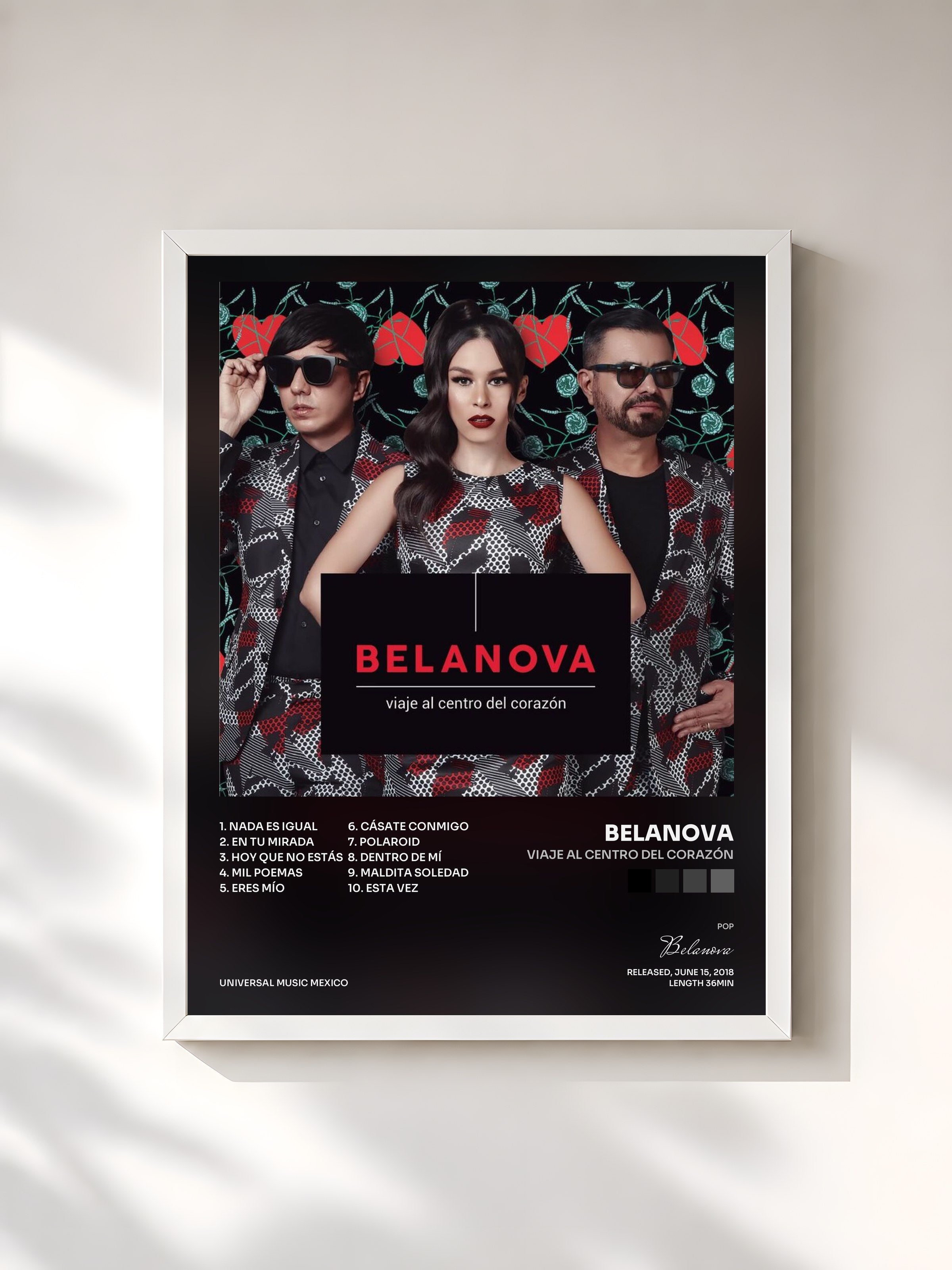 #blanc Tableau de l'album Viaje Al Centro Del Corazón de Belanova, cadre blanc, imprimé et encadré en France