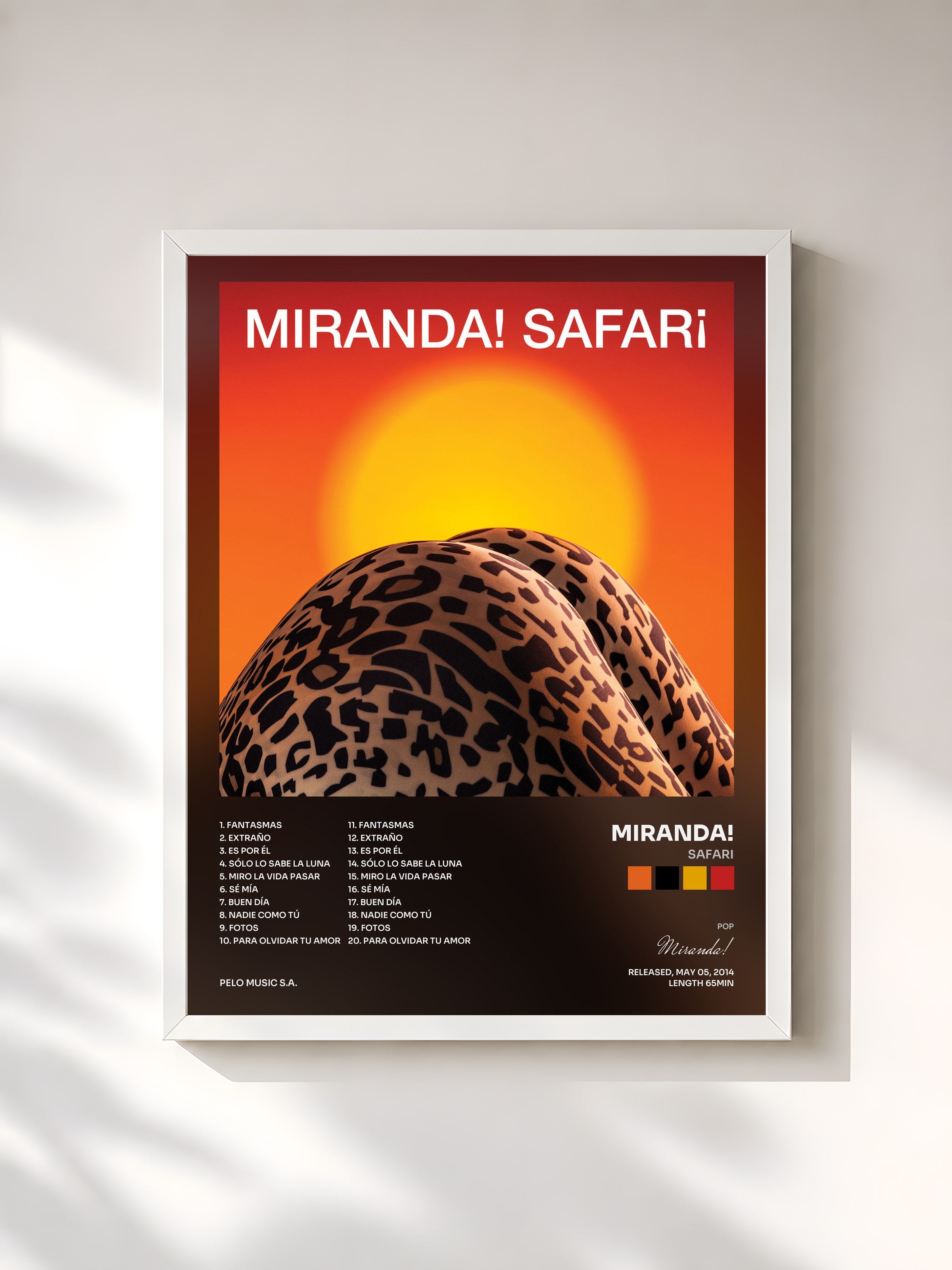 #blanc Tableau de l'album Safari de Miranda!, cadre blanc, imprimé et encadré en France
