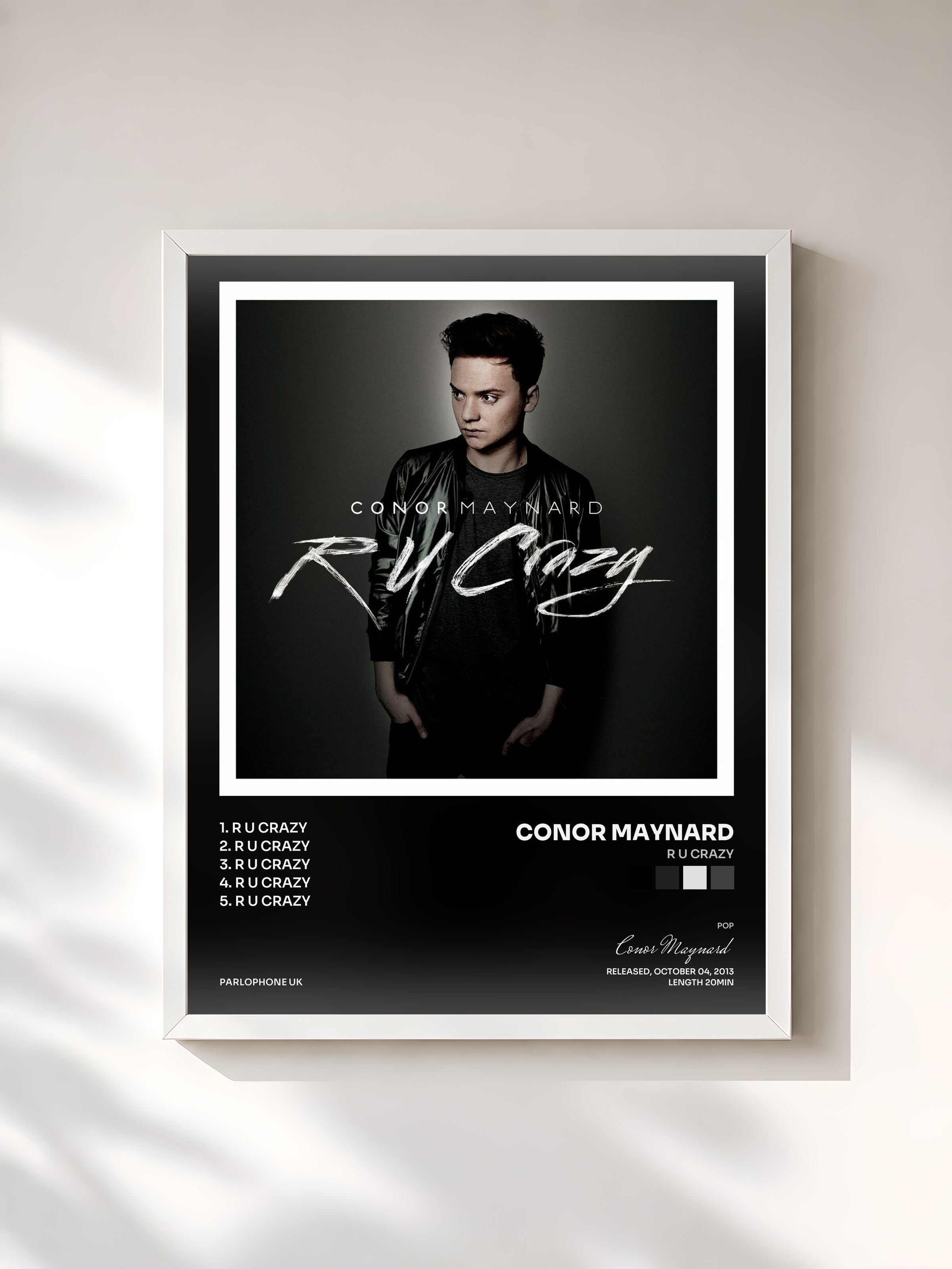 #blanc Tableau de l'album R U Crazy de Conor Maynard, cadre blanc, imprimé et encadré en France