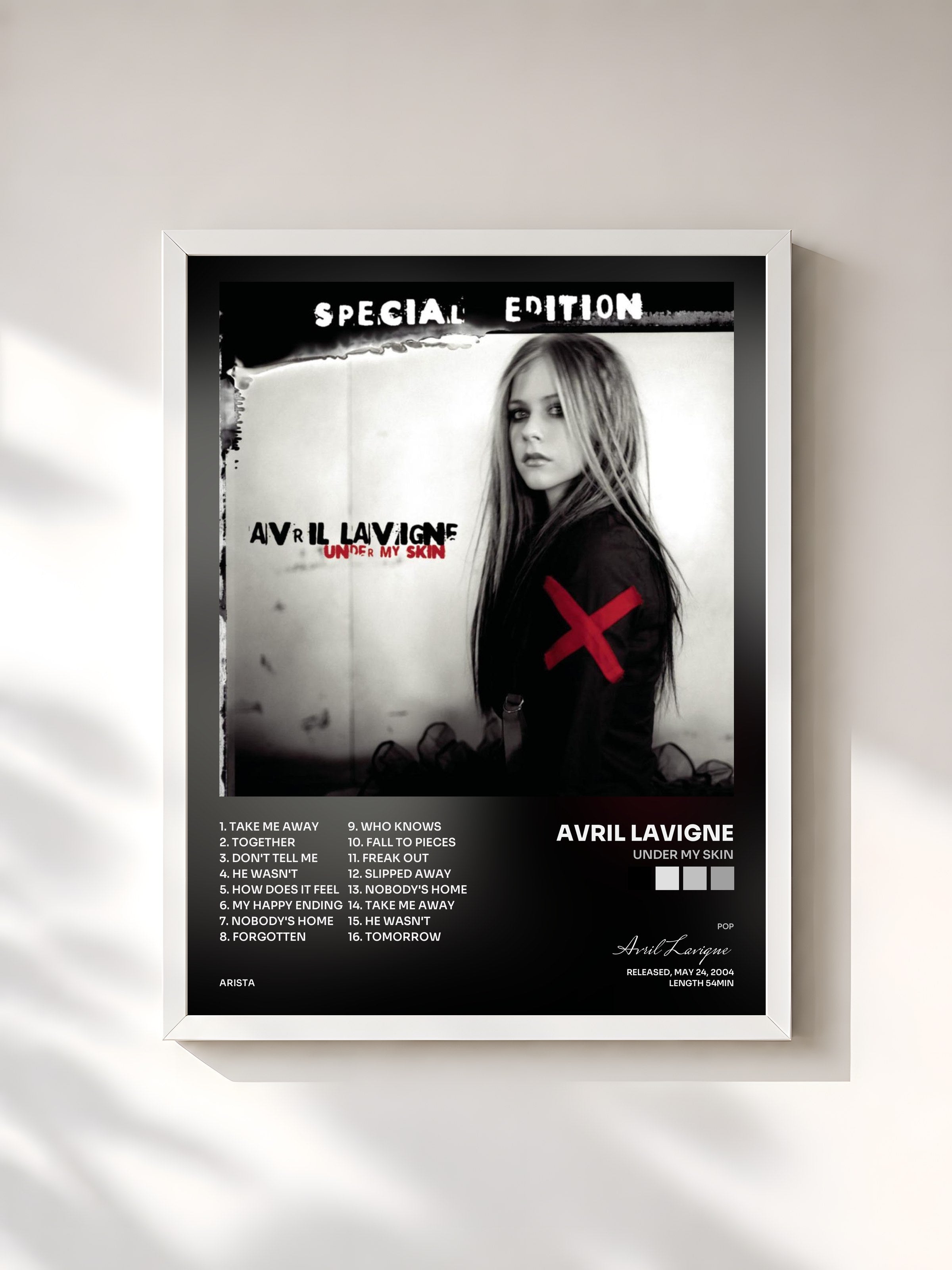 #blanc Tableau de l'album Under My Skin de Avril Lavigne, cadre blanc, imprimé et encadré en France