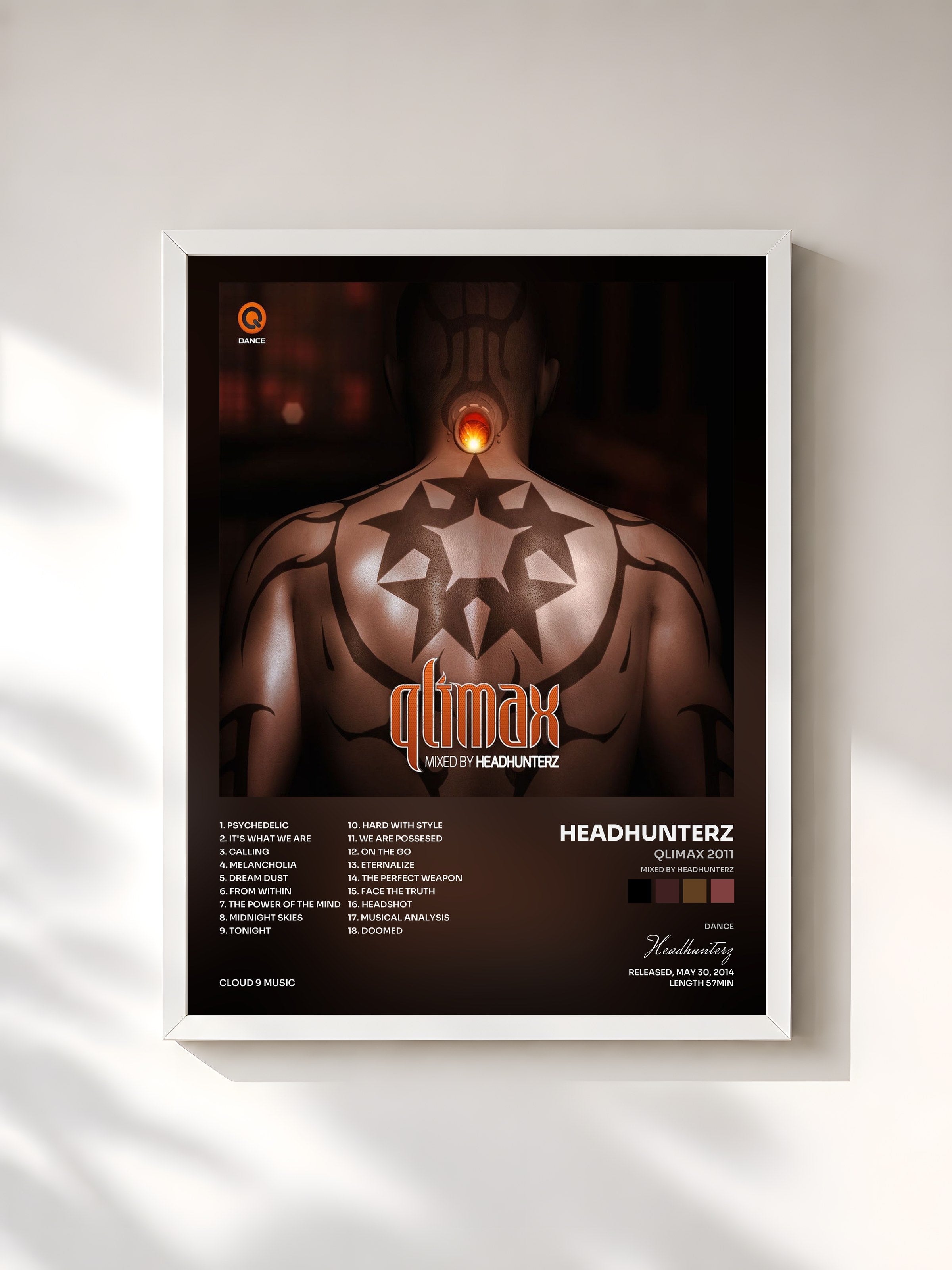#blanc Tableau de l'album Qlimax 2011 (Mixed by Headhunterz) de Headhunterz, cadre blanc, imprimé et encadré en France
