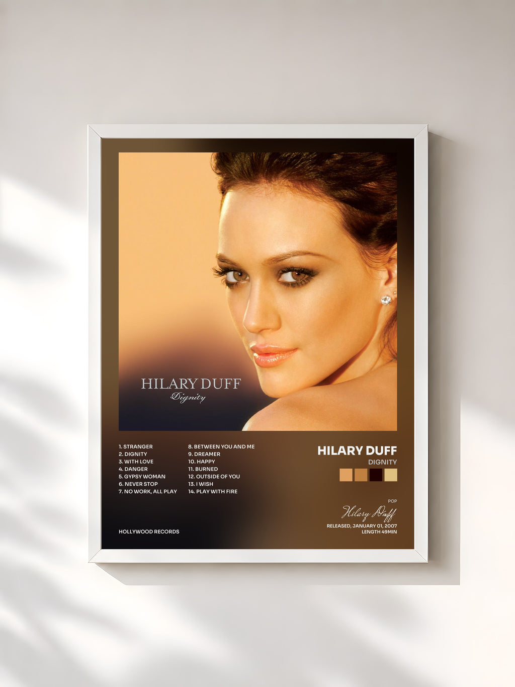 #blanc Tableau de l'album Dignity de Hilary Duff, cadre blanc, imprimé et encadré en France