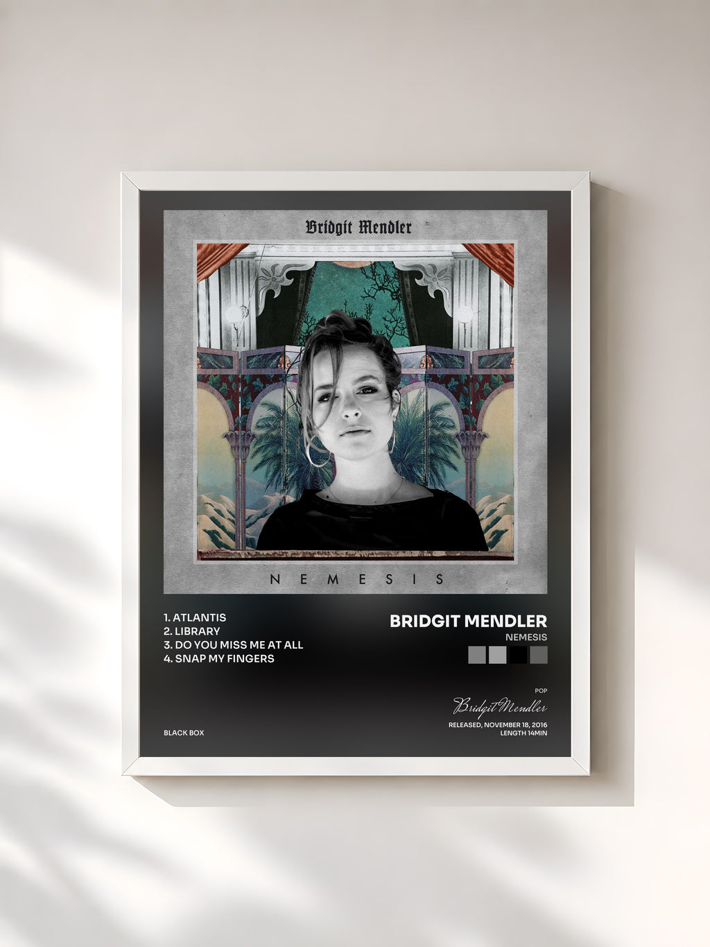 #blanc Tableau de l'album Nemesis de Bridgit Mendler, cadre blanc, imprimé et encadré en France