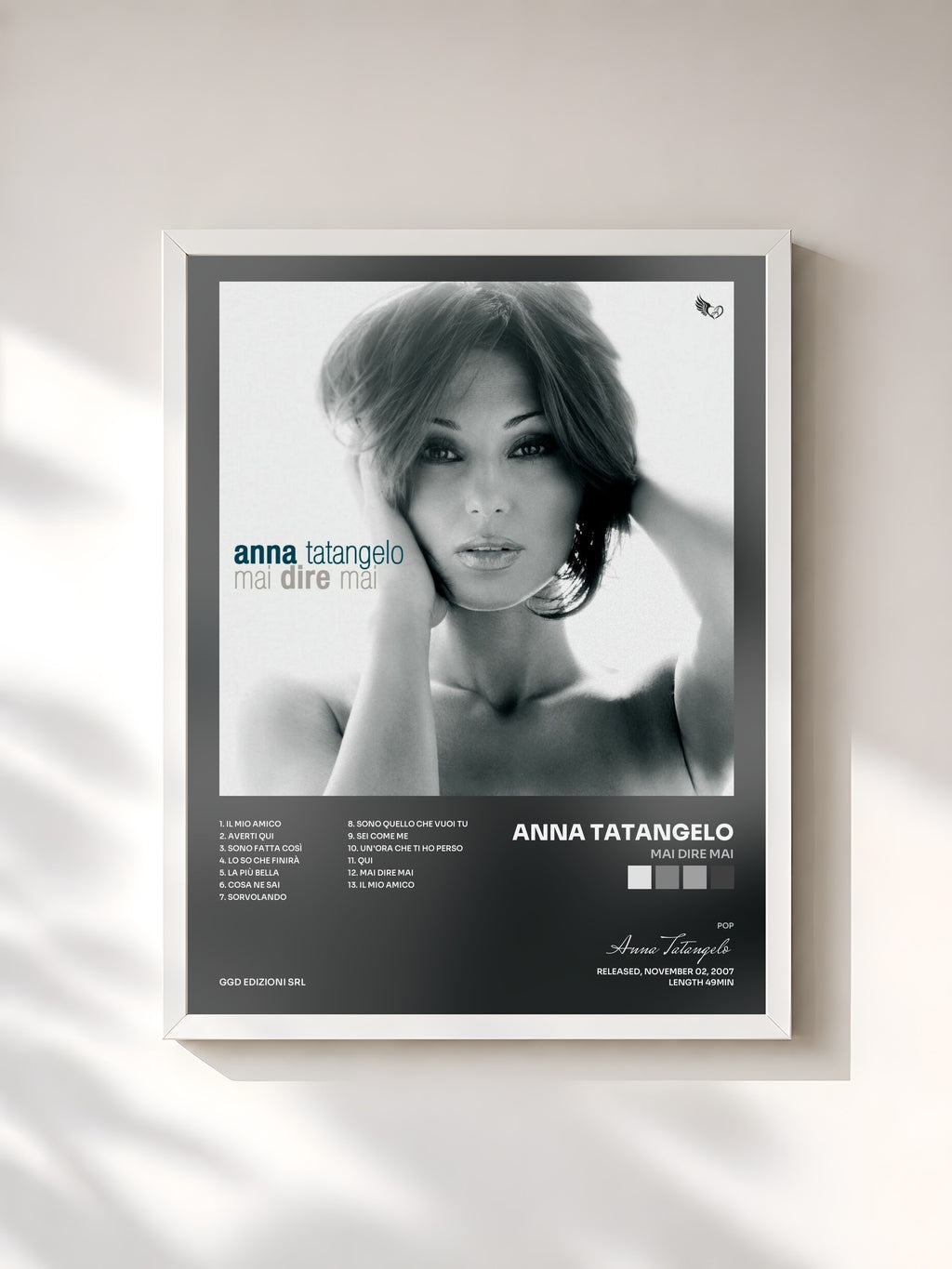 #blanc Tableau de l'album Mai dire mai de Anna Tatangelo, cadre blanc, imprimé et encadré en France