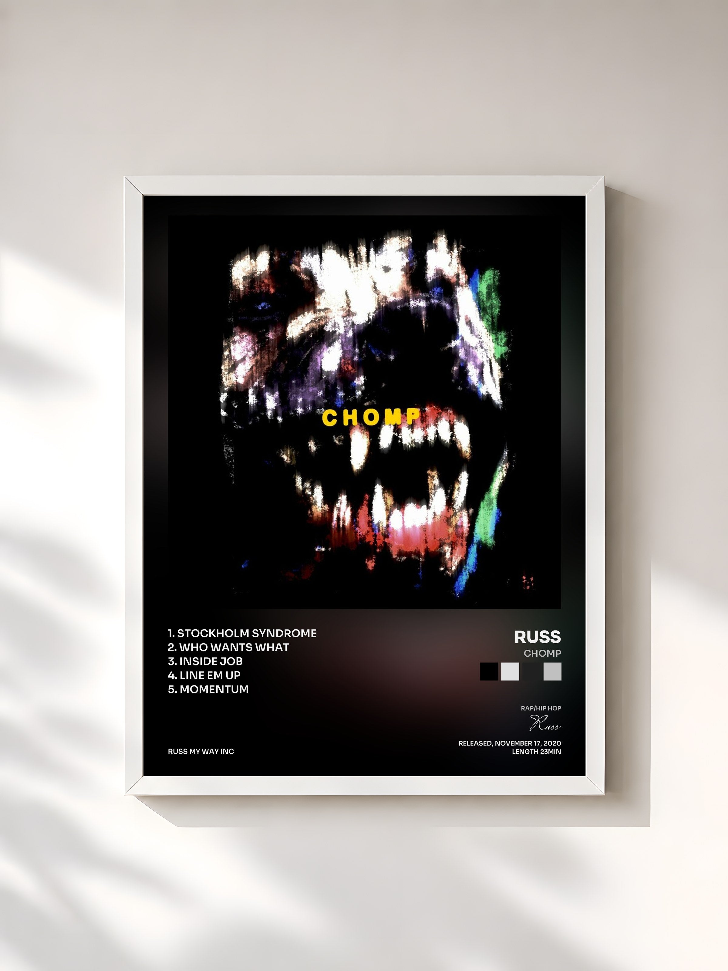 #blanc Tableau de l'album CHOMP de Russ, cadre blanc, imprimé et encadré en France