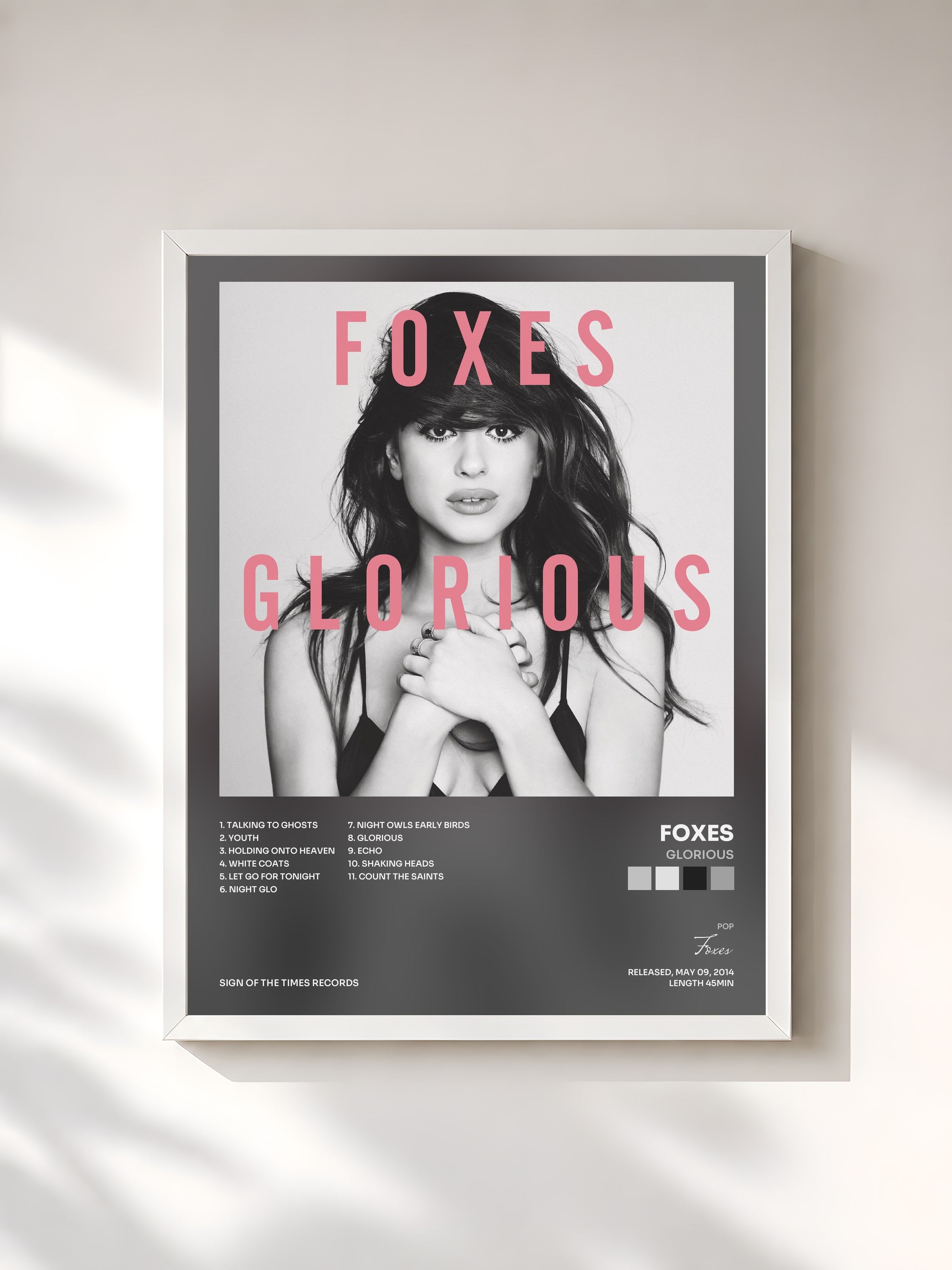 #blanc Tableau de l'album Glorious de Foxes, cadre blanc, imprimé et encadré en France