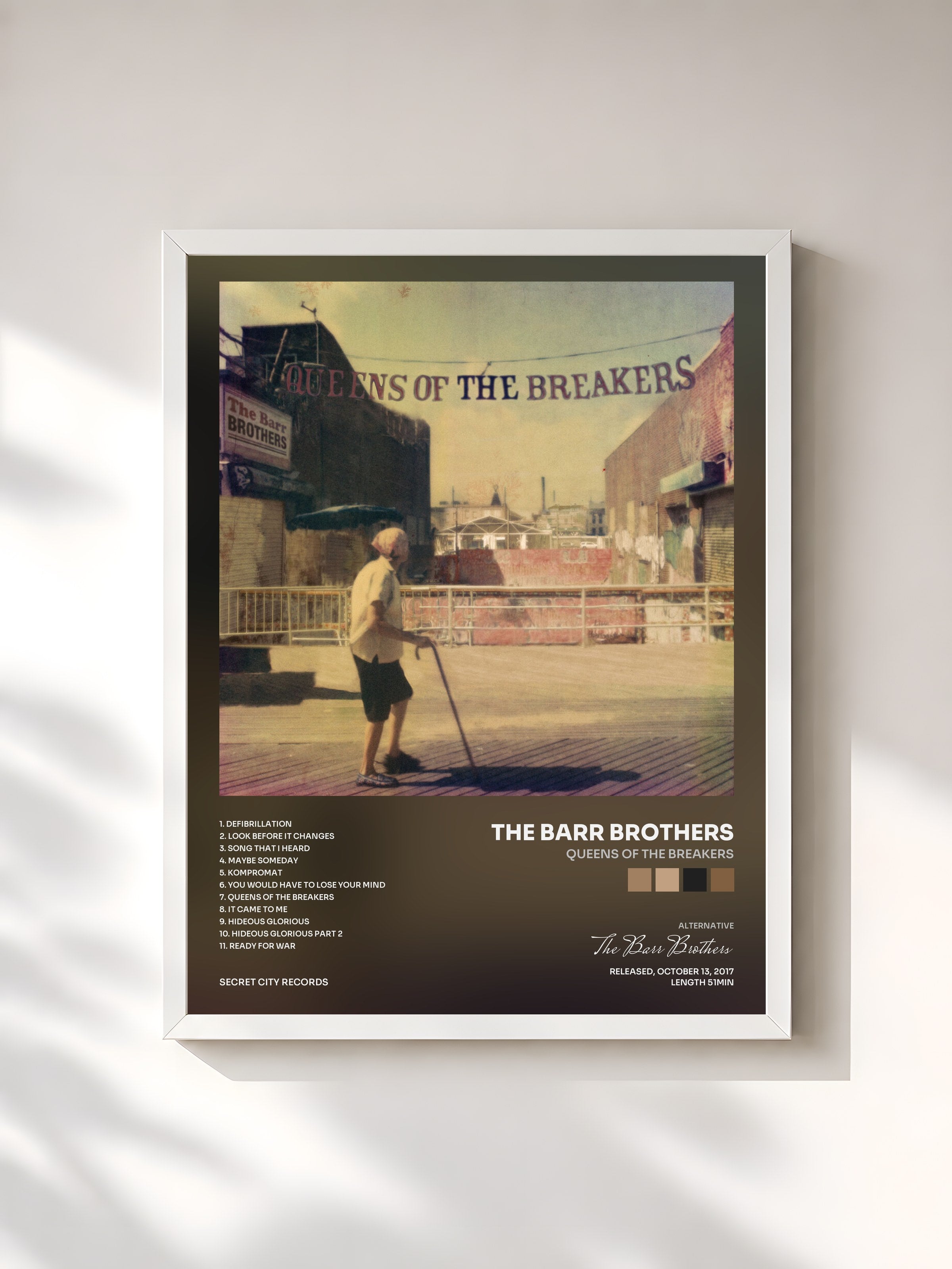 #blanc Tableau de l'album Queens of the Breakers de The Barr Brothers, cadre blanc, imprimé et encadré en France