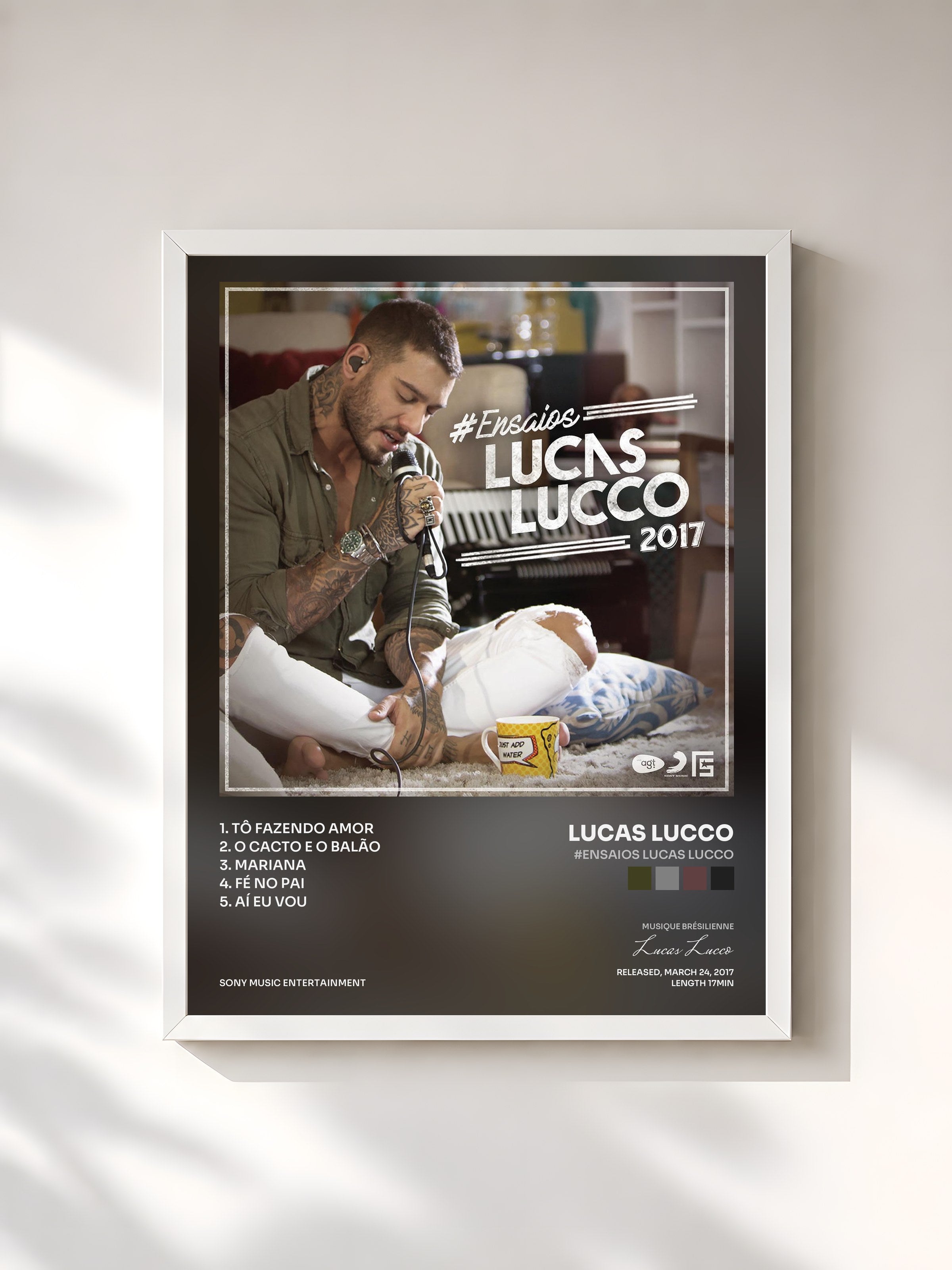 #blanc Tableau de l'album #Ensaios Lucas Lucco de Lucas Lucco, cadre blanc, imprimé et encadré en France