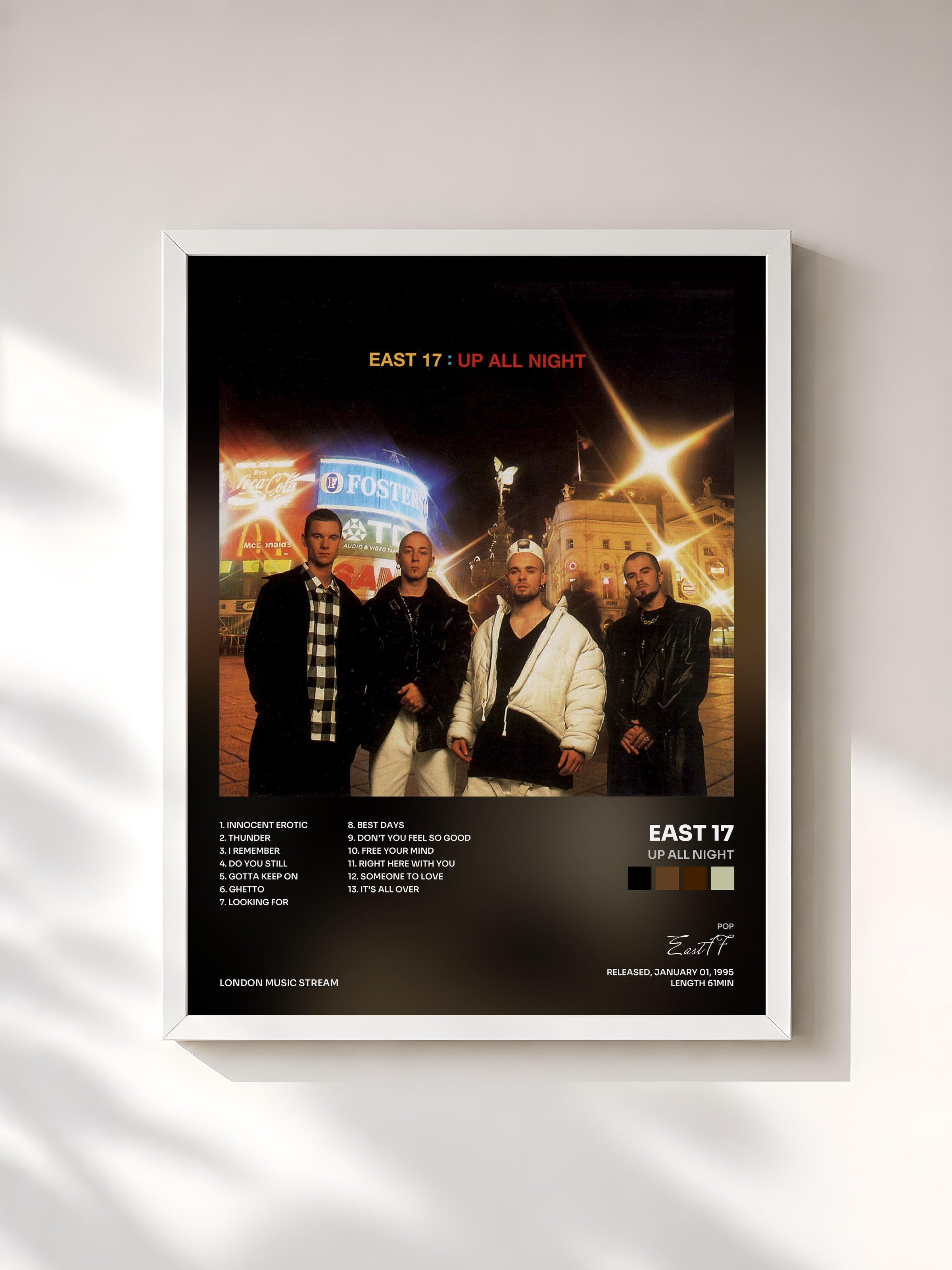 #blanc Tableau de l'album Up All Night de East 17, cadre blanc, imprimé et encadré en France