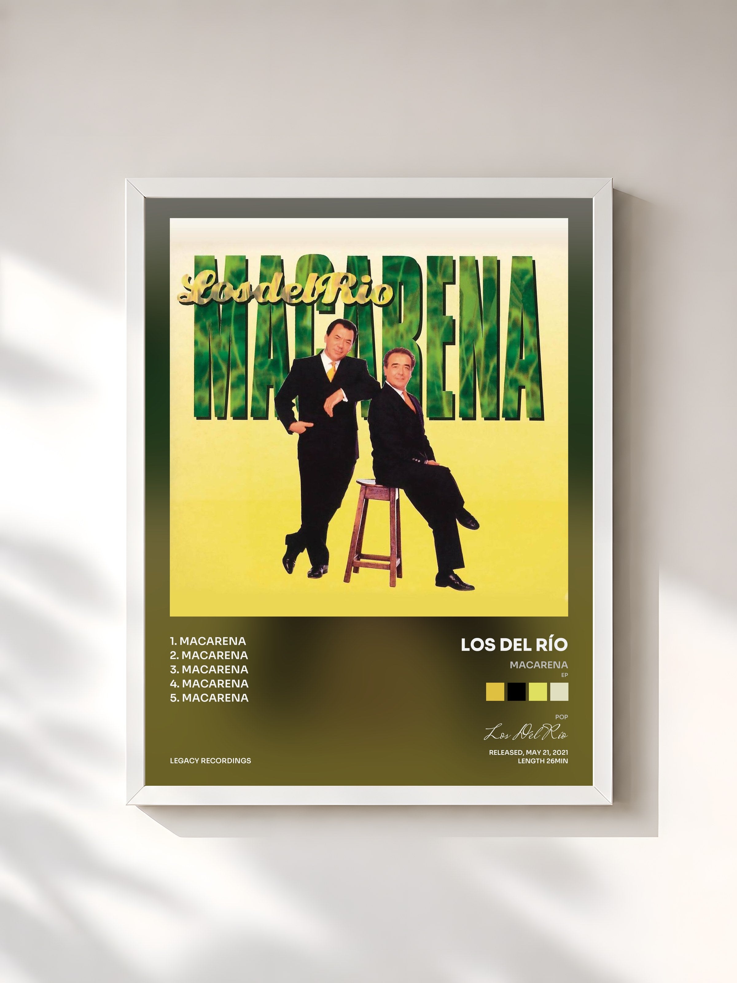 #blanc Tableau de l'album Macarena (EP) de Los Del Río, cadre blanc, imprimé et encadré en France