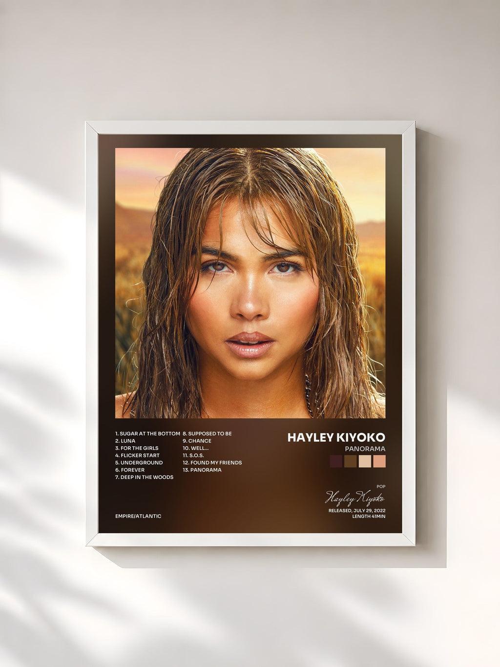#blanc Tableau de l'album PANORAMA de Hayley Kiyoko, cadre blanc, imprimé et encadré en France