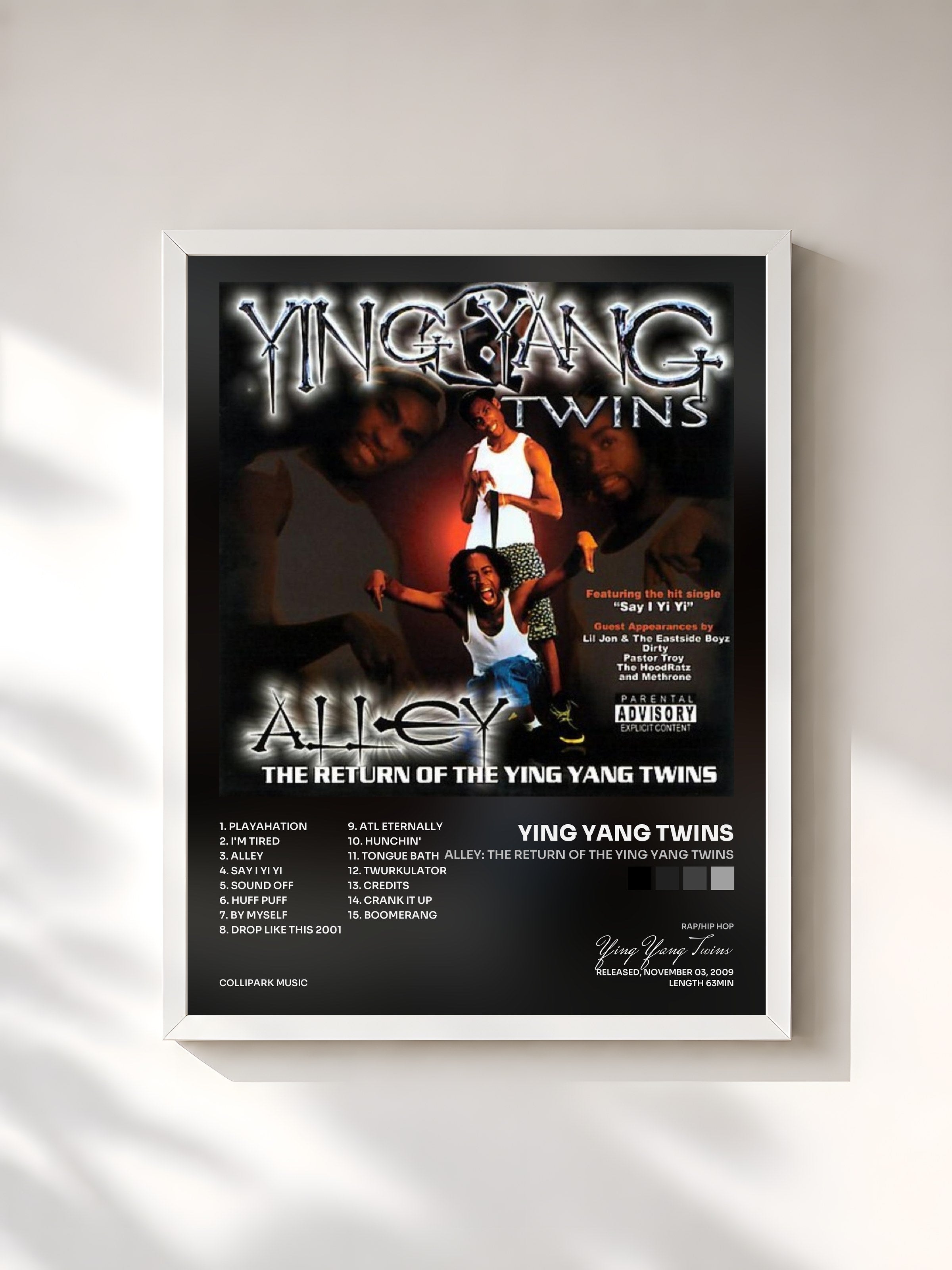 #blanc Tableau de l'album Alley: The Return of the Ying Yang Twins de Ying Yang Twins, cadre blanc, imprimé et encadré en France