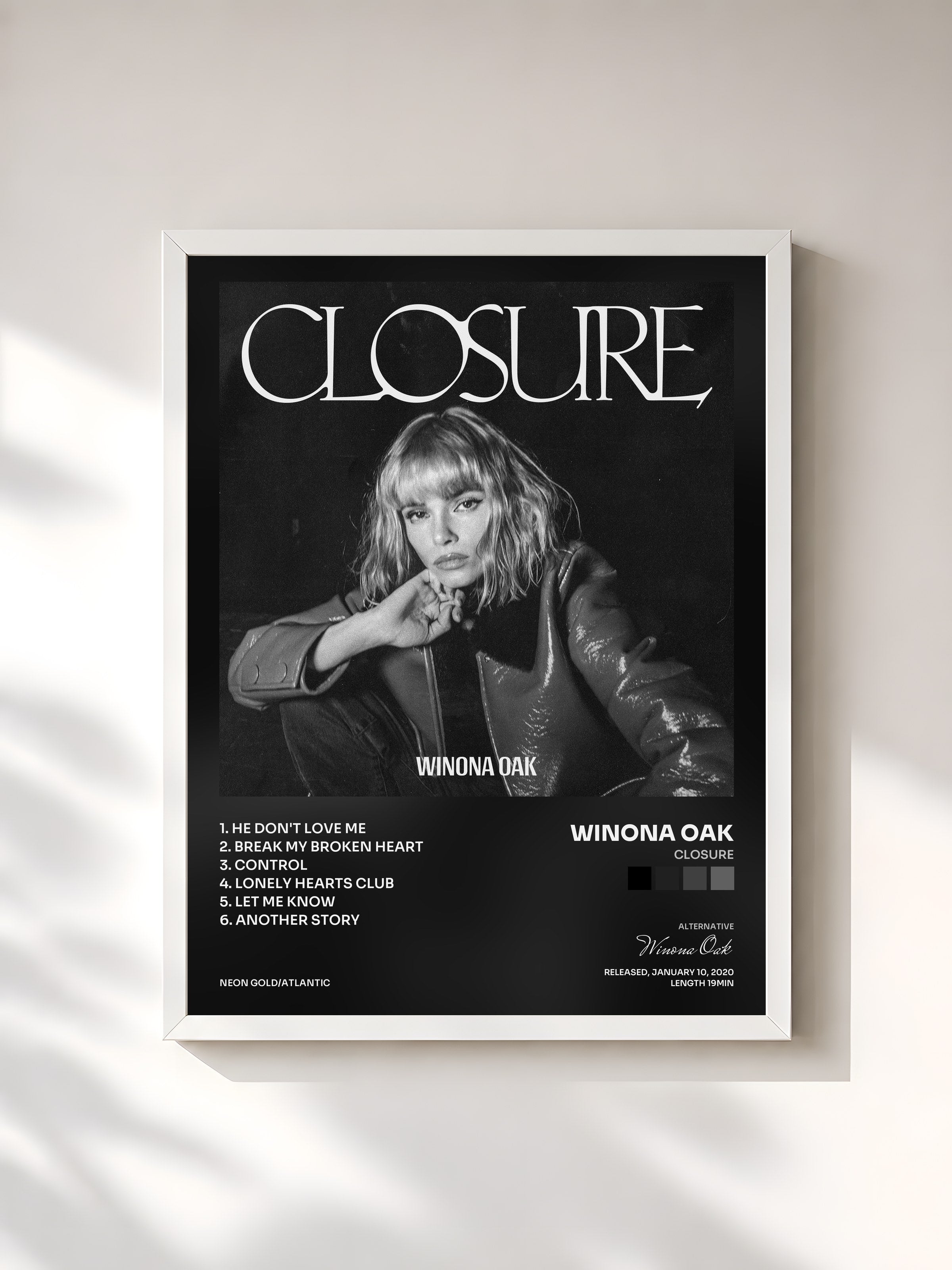 #blanc Tableau de l'album CLOSURE de Winona Oak, cadre blanc, imprimé et encadré en France